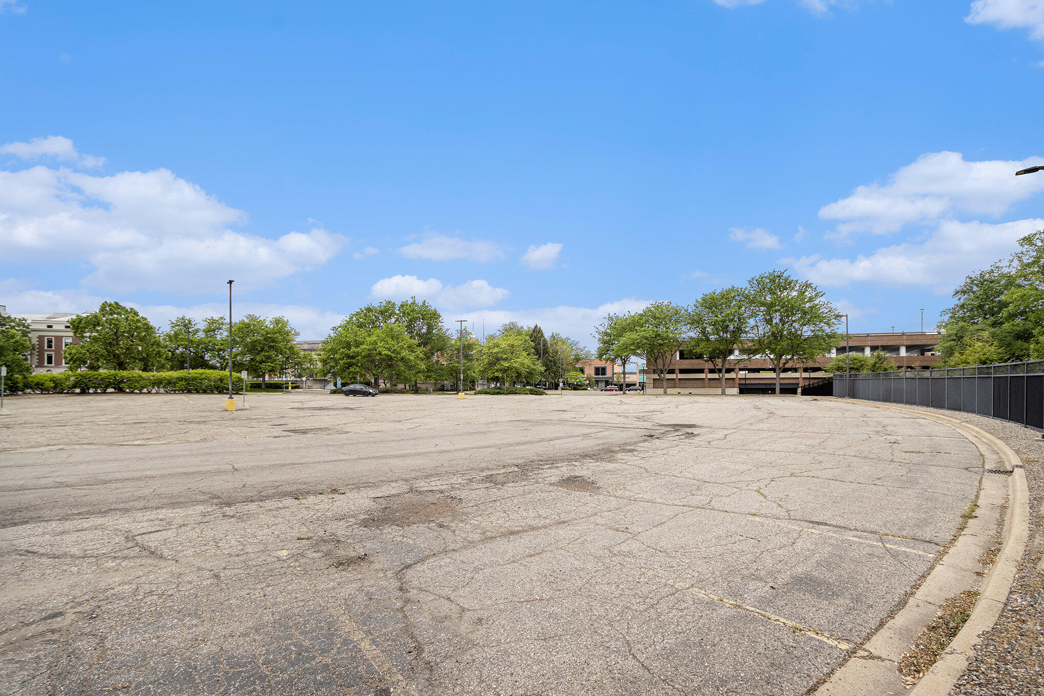 77 E Michigan Avenue Suite 10 Property Photo 7