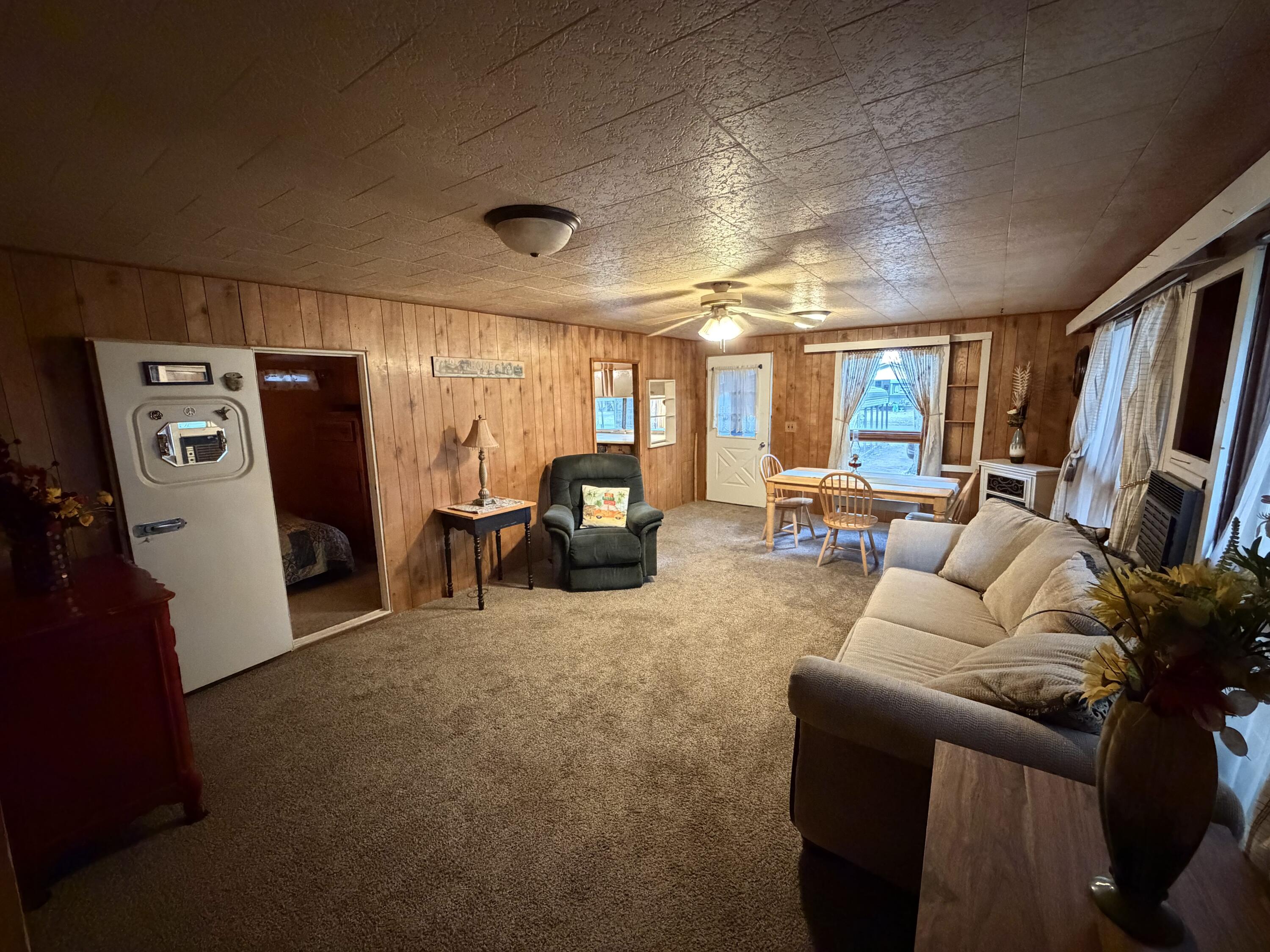 11660 Oriole Drive Property Photo 3