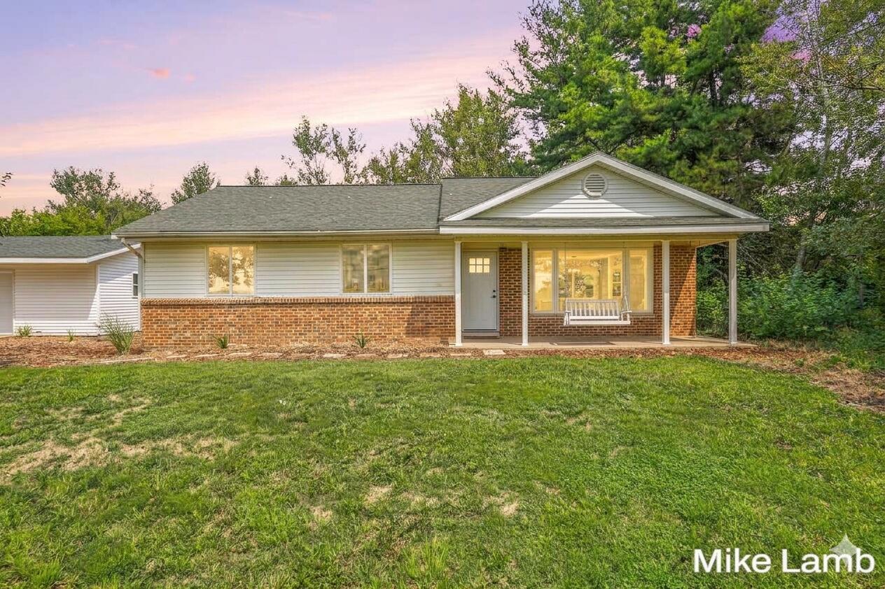 17646 Hall Road Property Photo 3