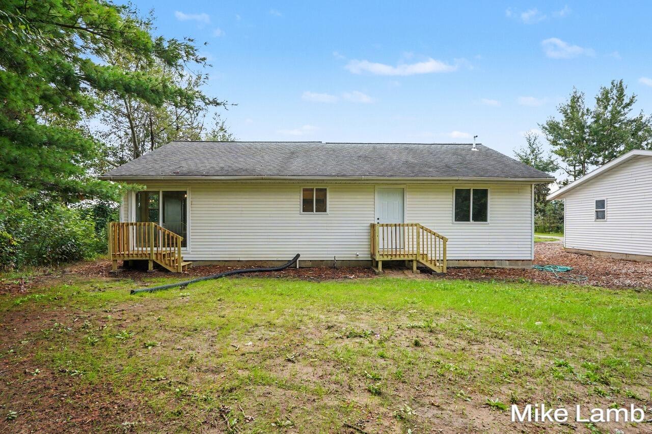 17646 Hall Road Property Photo 25