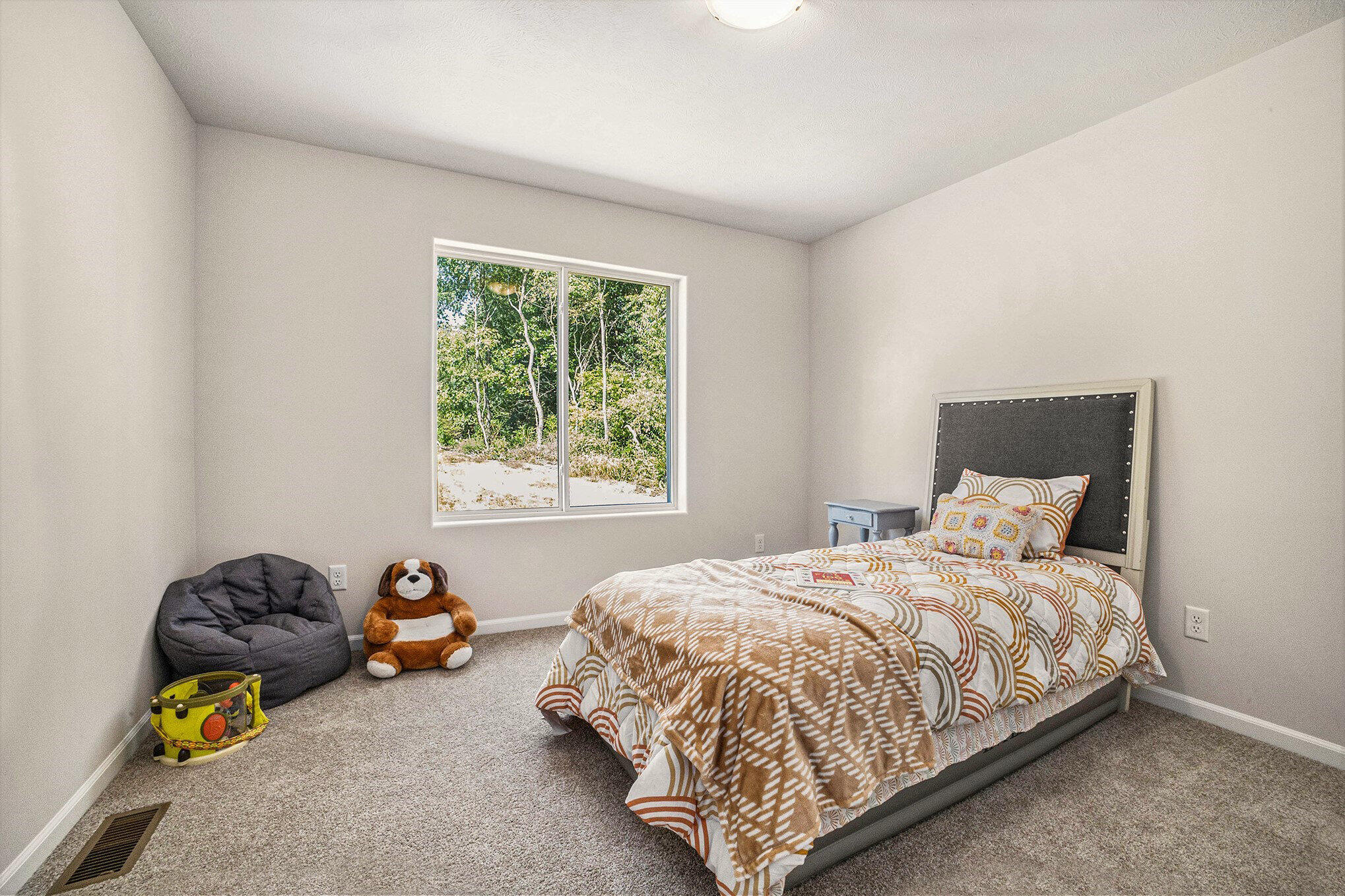 229 Flat Rock Drive Property Photo 13
