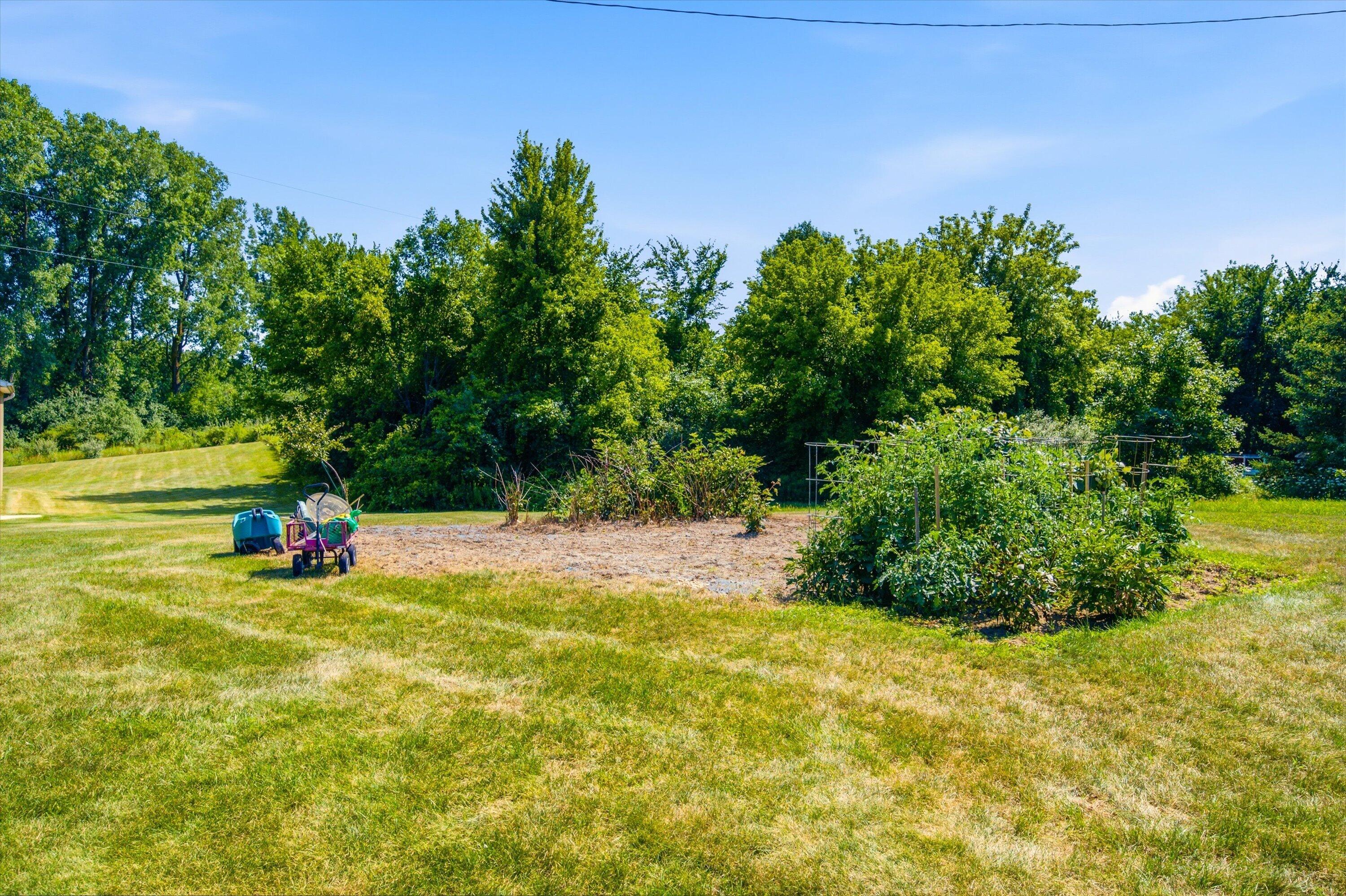 18275 Garvey Road Property Photo 36