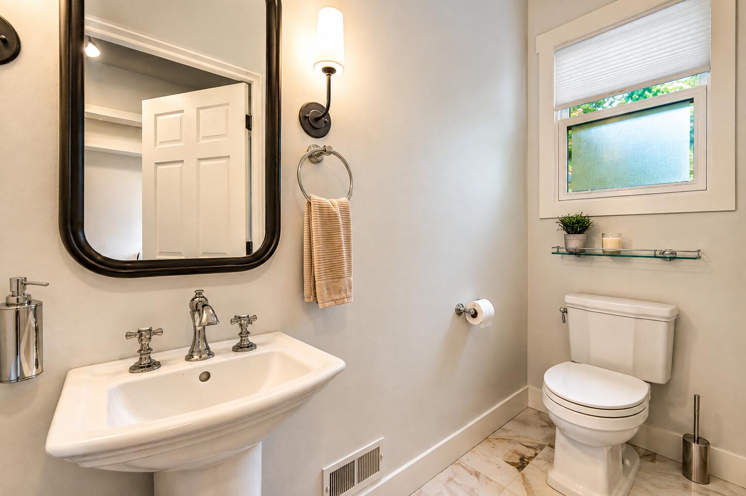 2840 Lake Breeze Drive Property Photo 31