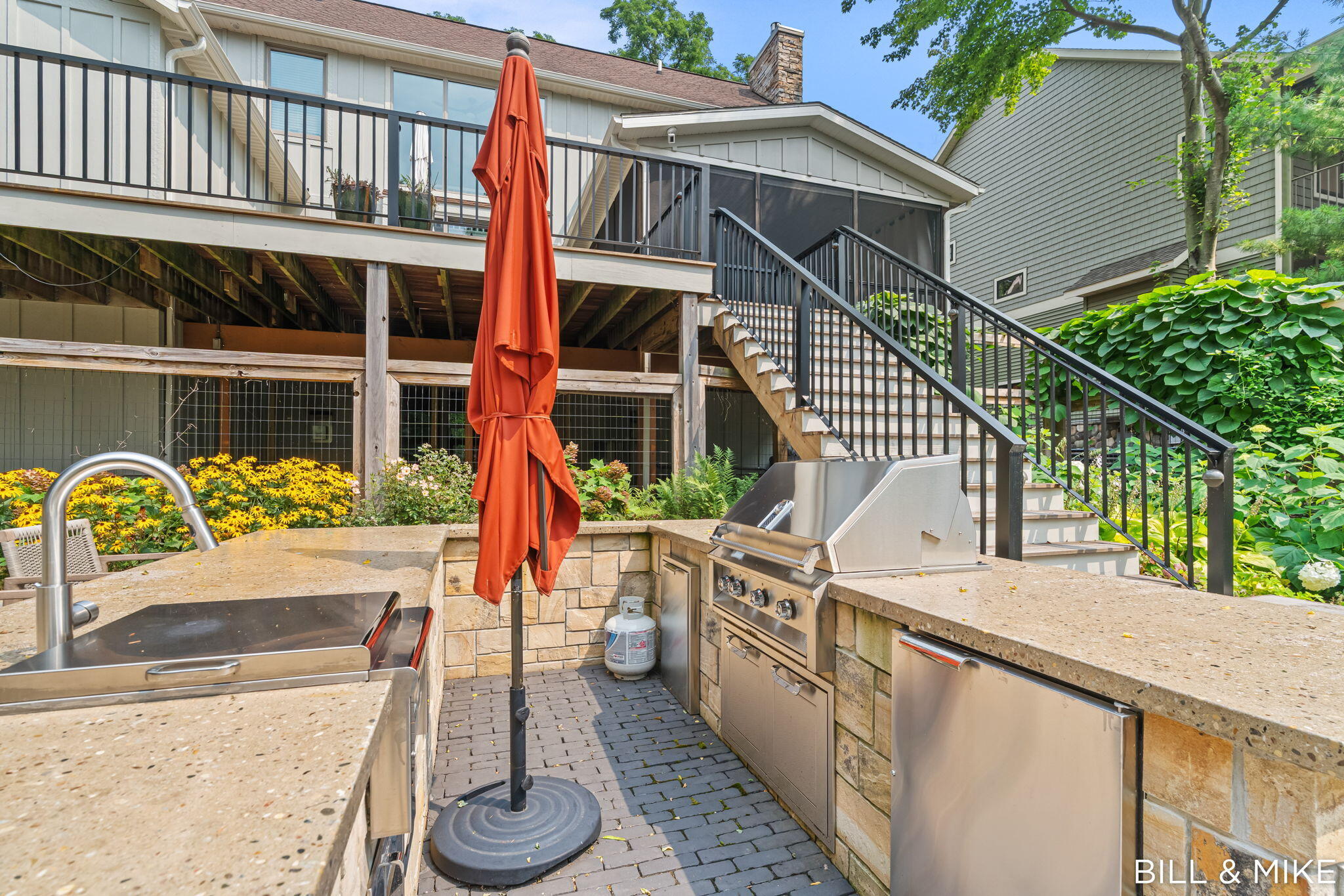 2840 Lake Breeze Drive Property Photo 55