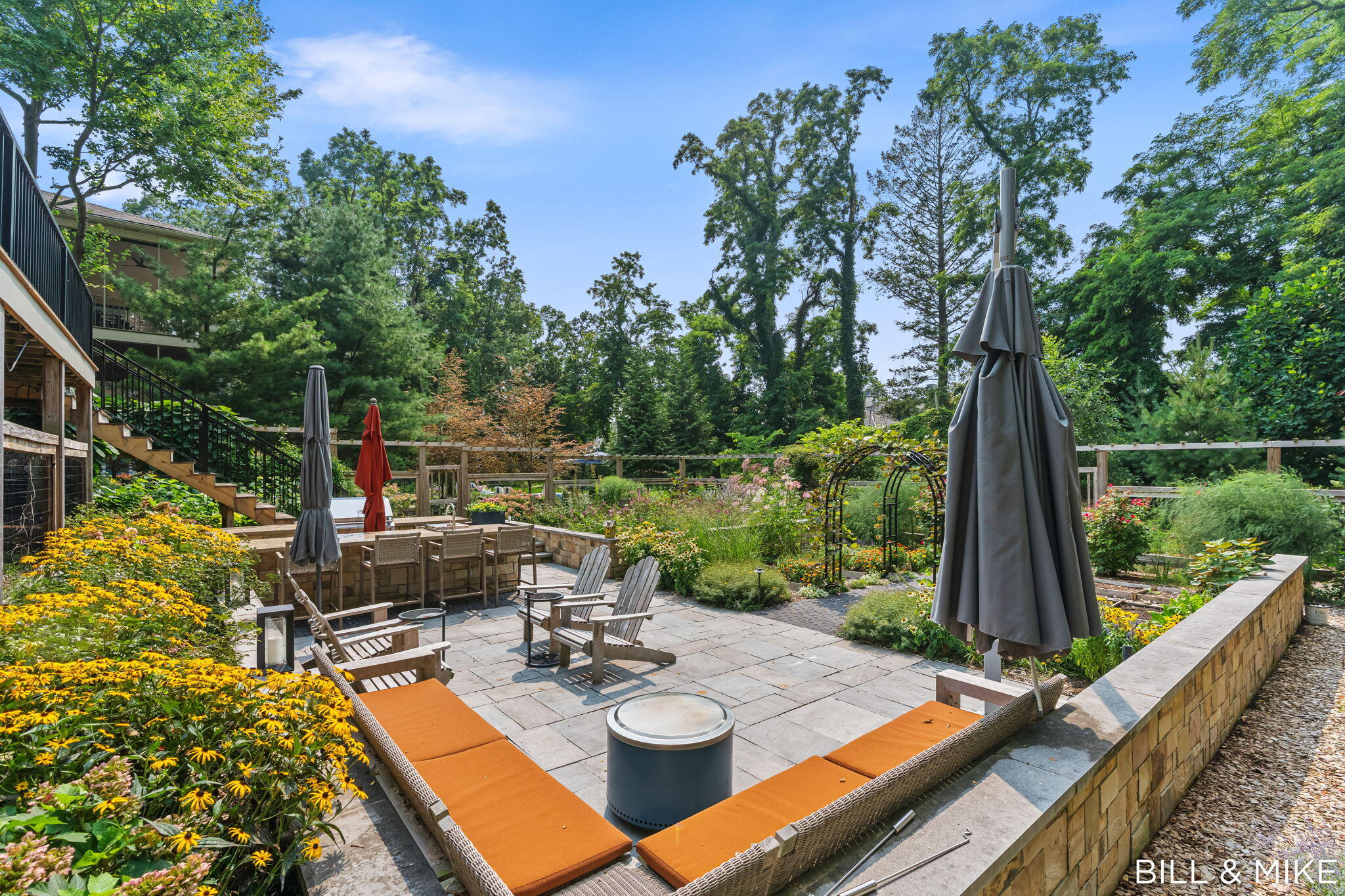 2840 Lake Breeze Drive Property Photo 61