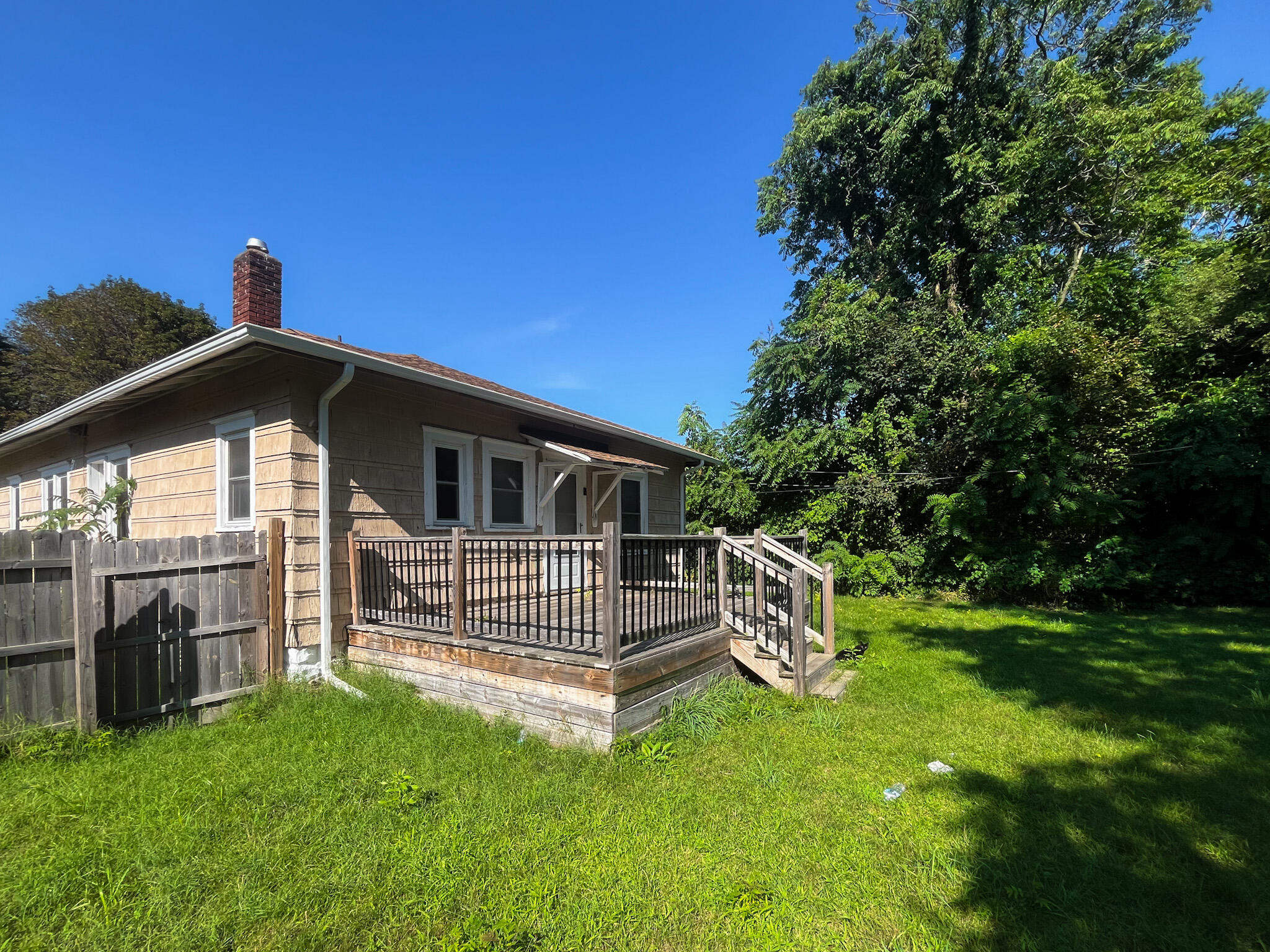 864 Highland Avenue Property Photo 16
