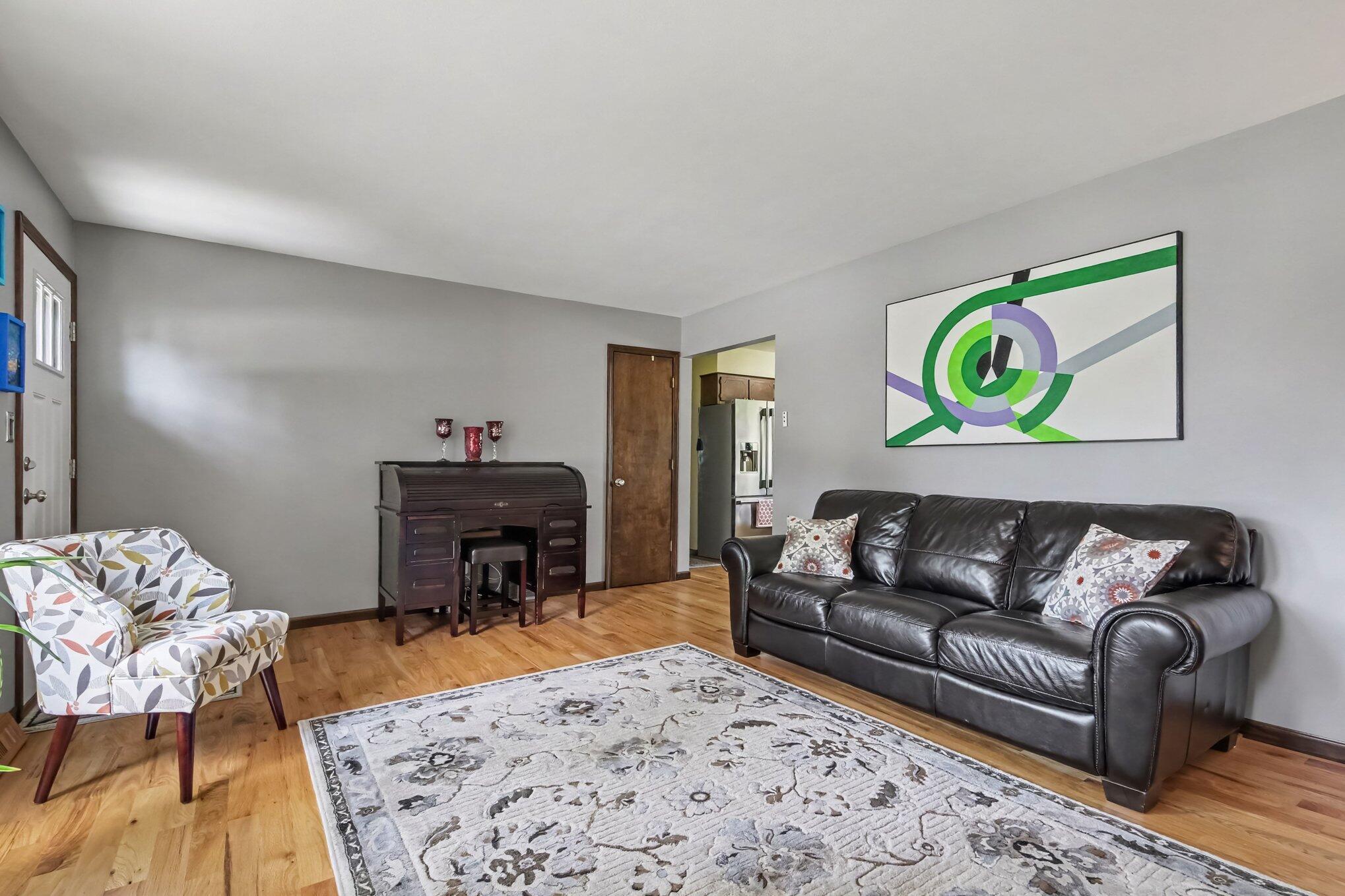 7309 Roselane Avenue Property Photo 3