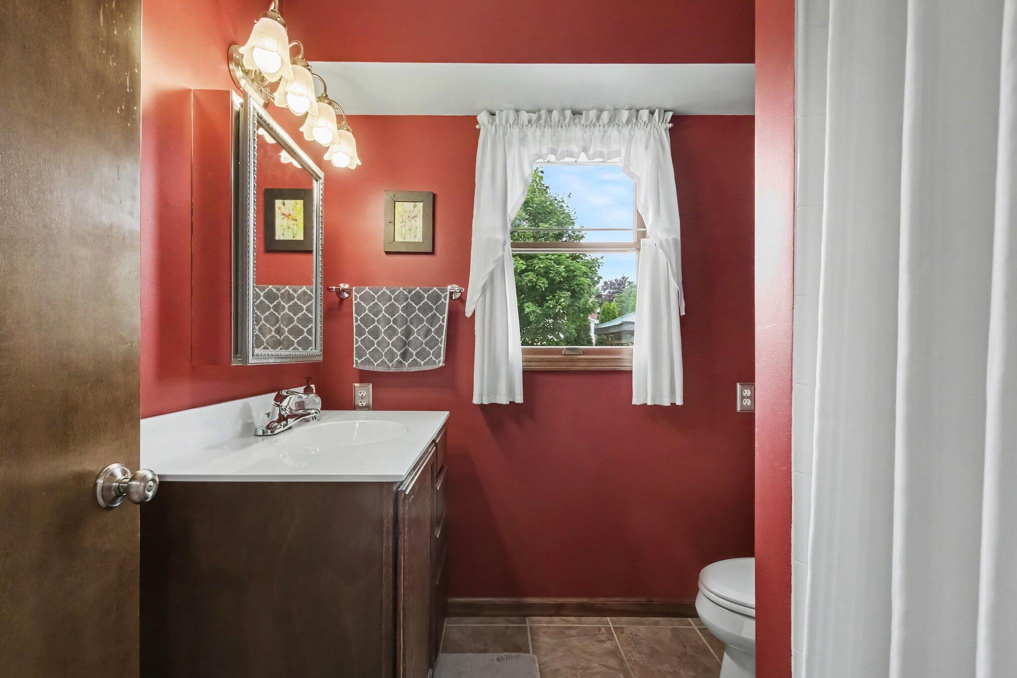 7309 Roselane Avenue Property Photo 11