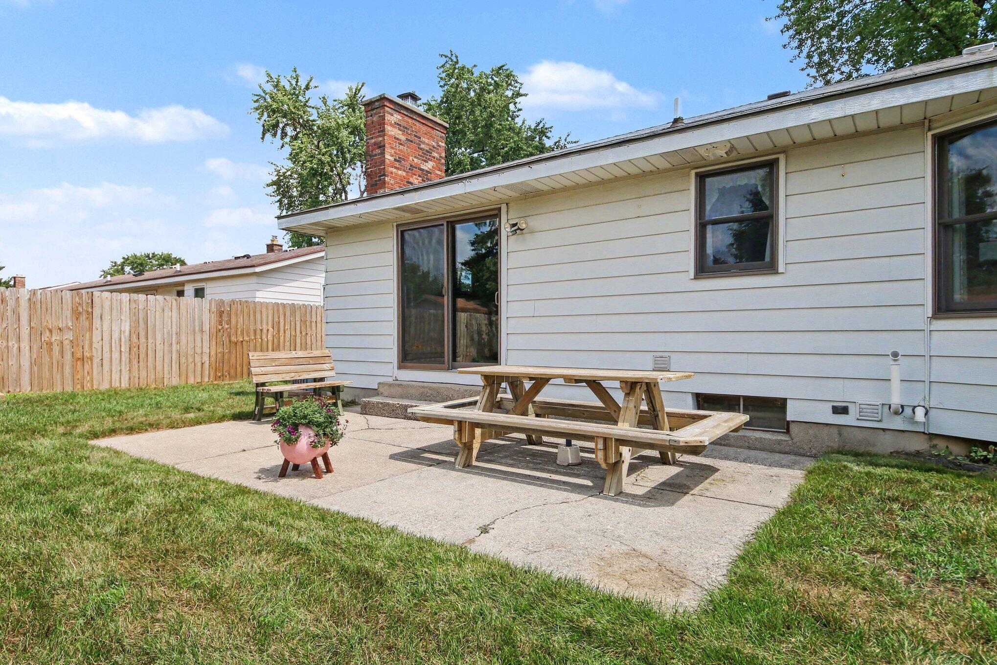 7309 Roselane Avenue Property Photo 21