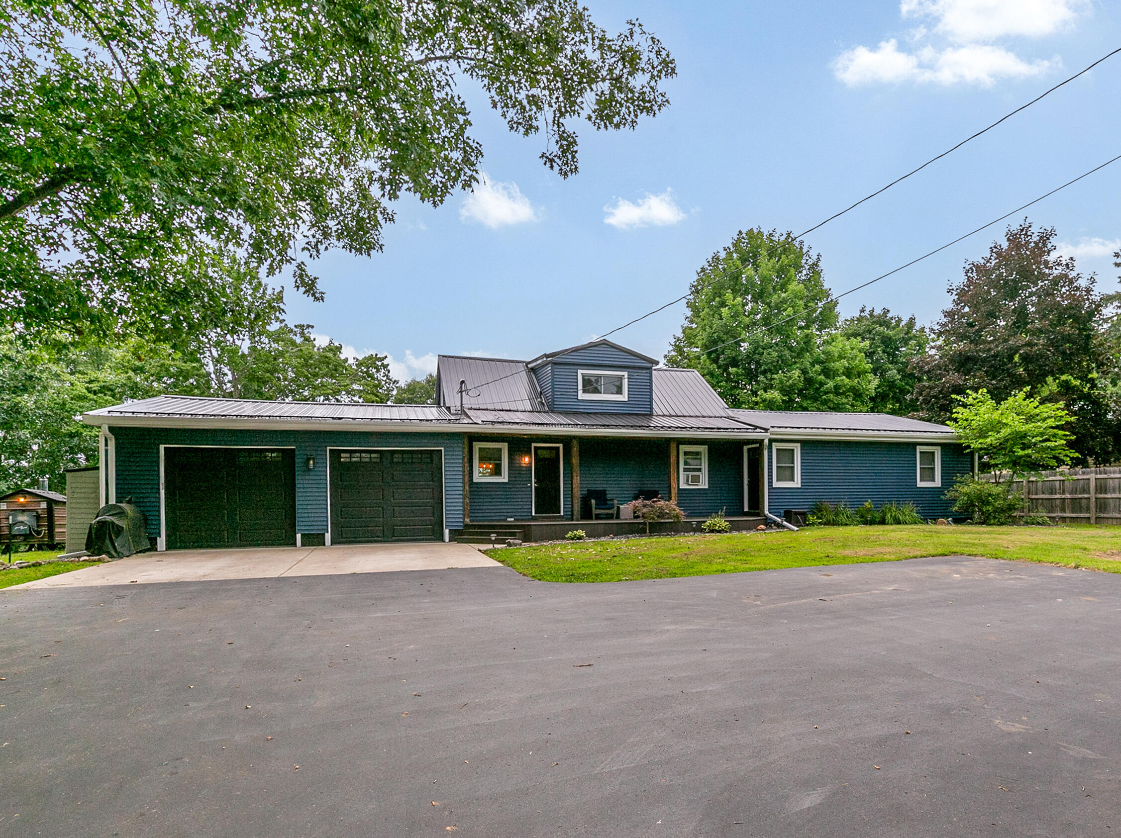 69730 Franklin Road Property Photo 1