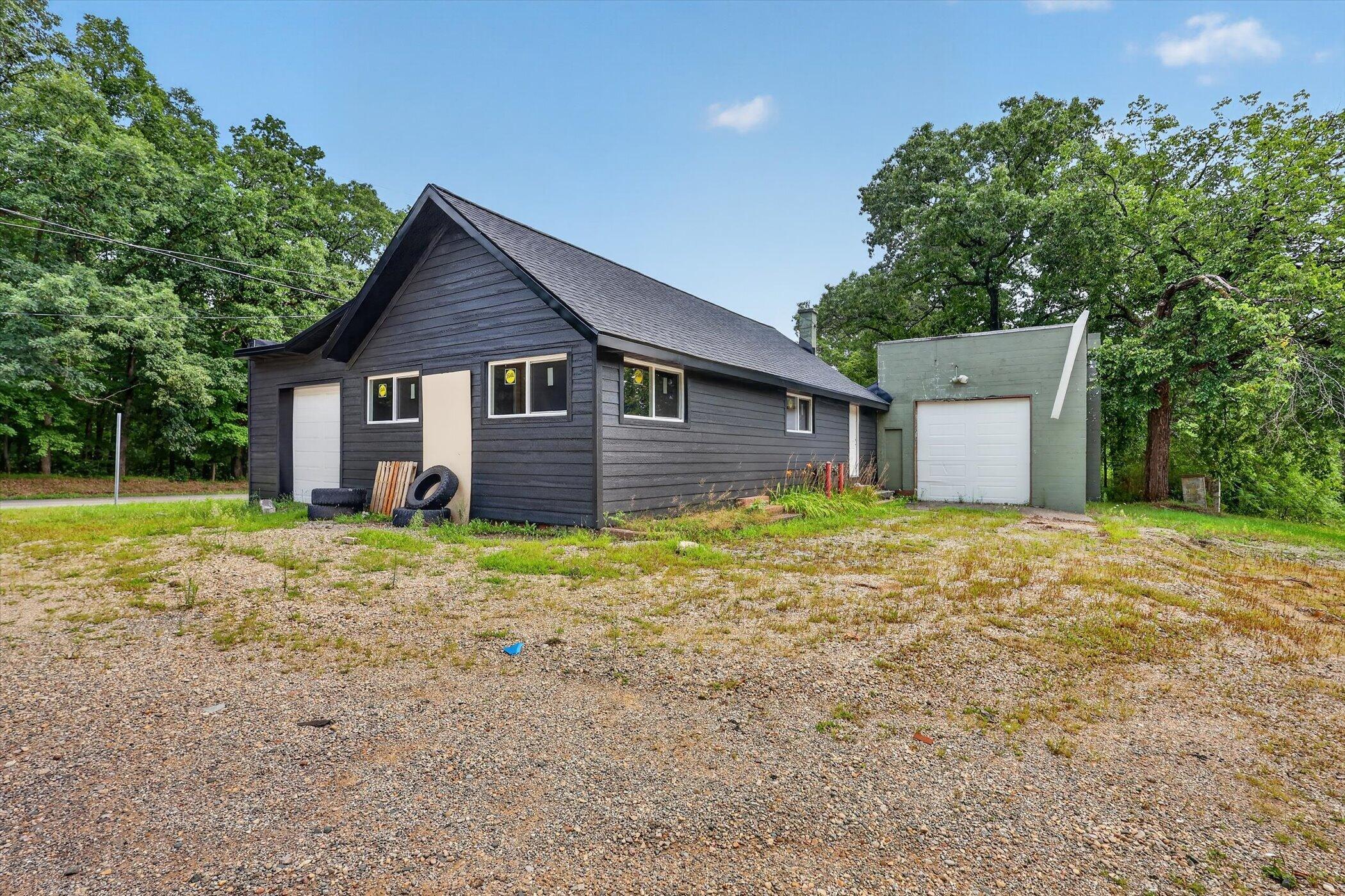 7820 Cascade Road Se Property Photo 1