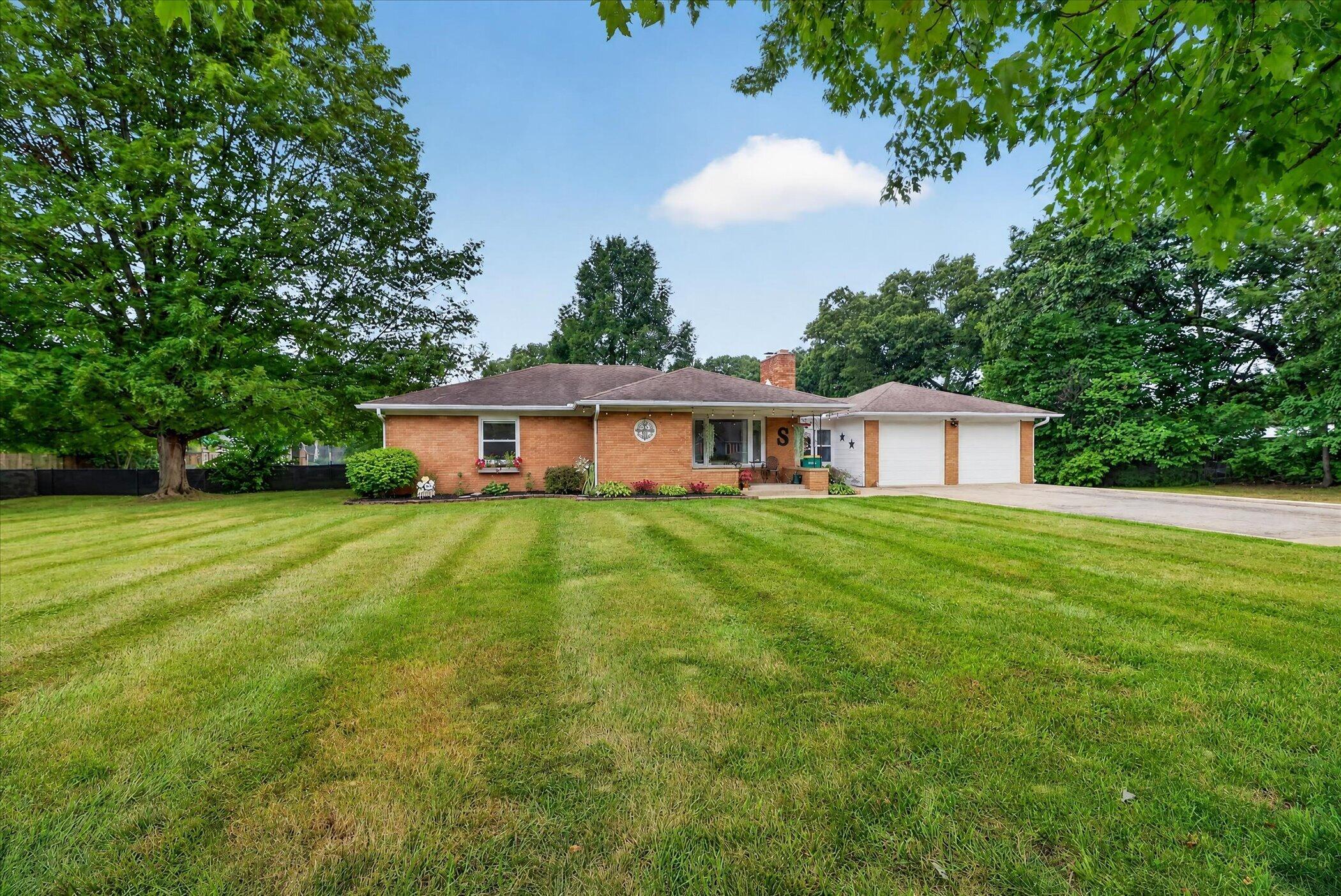 6734 Oakland Drive Property Photo 3