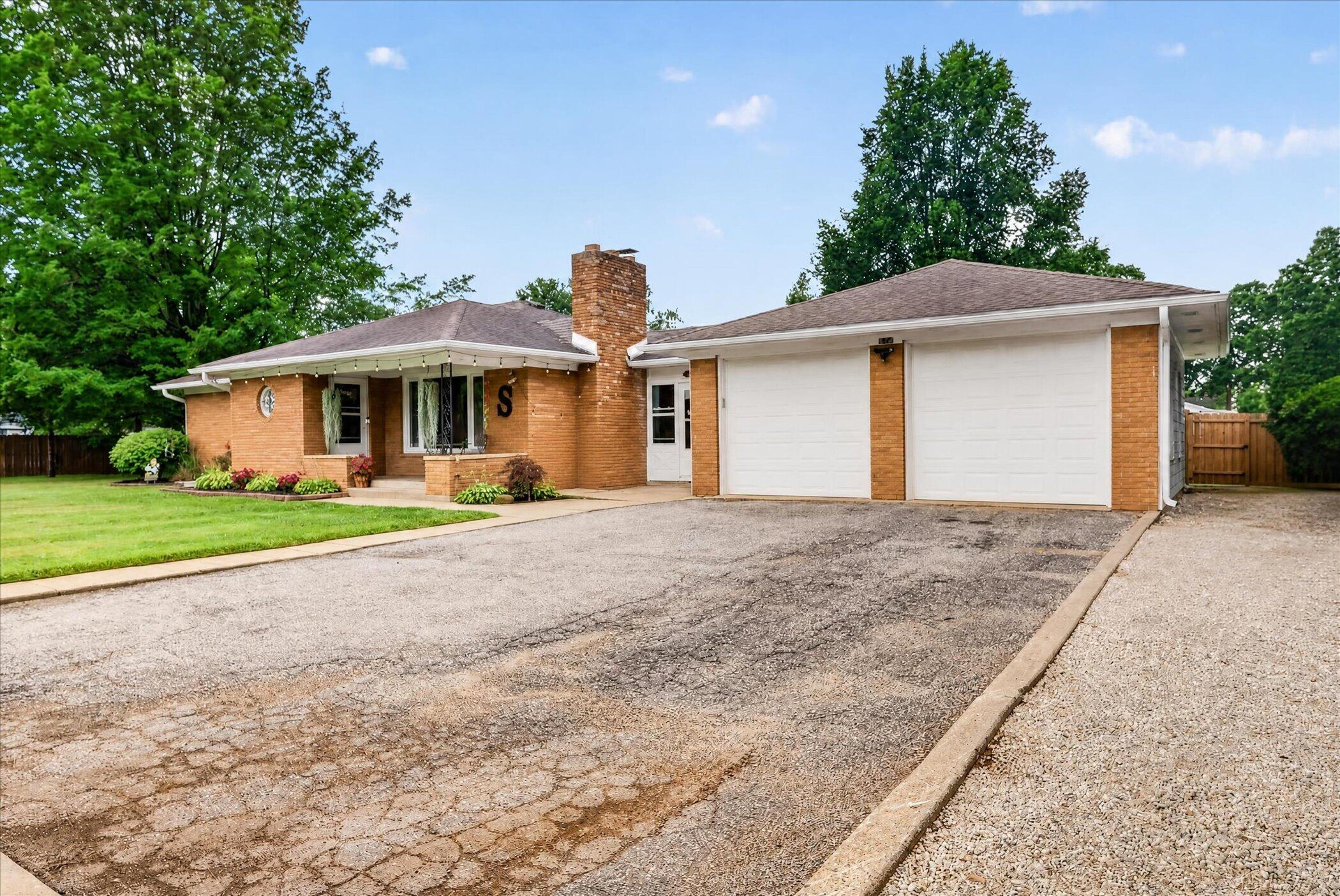 6734 Oakland Drive Property Photo 4