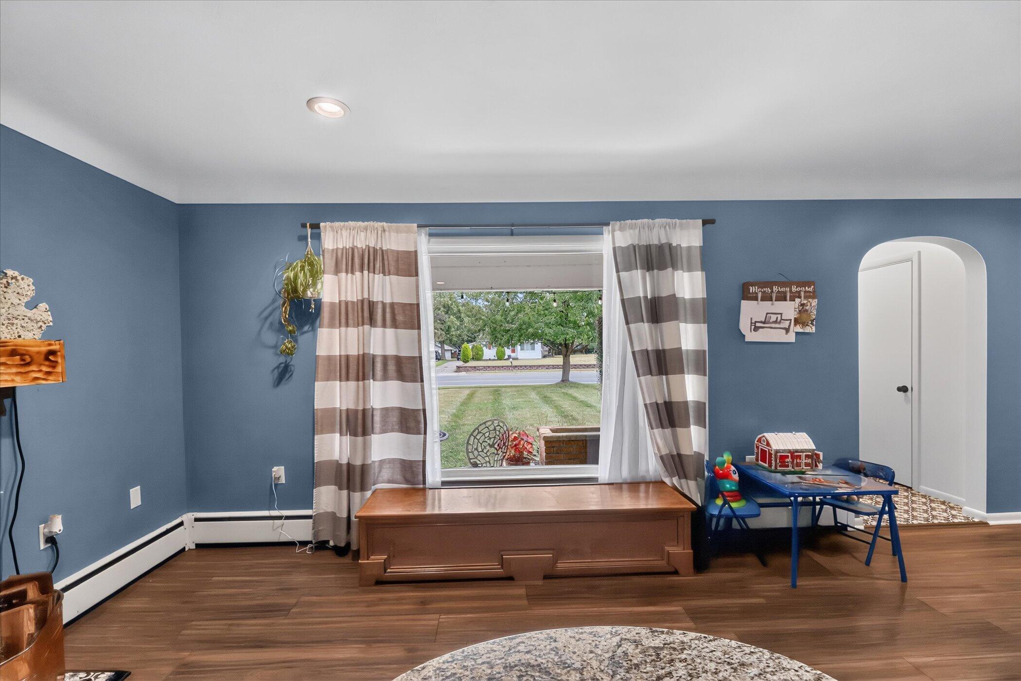6734 Oakland Drive Property Photo 10