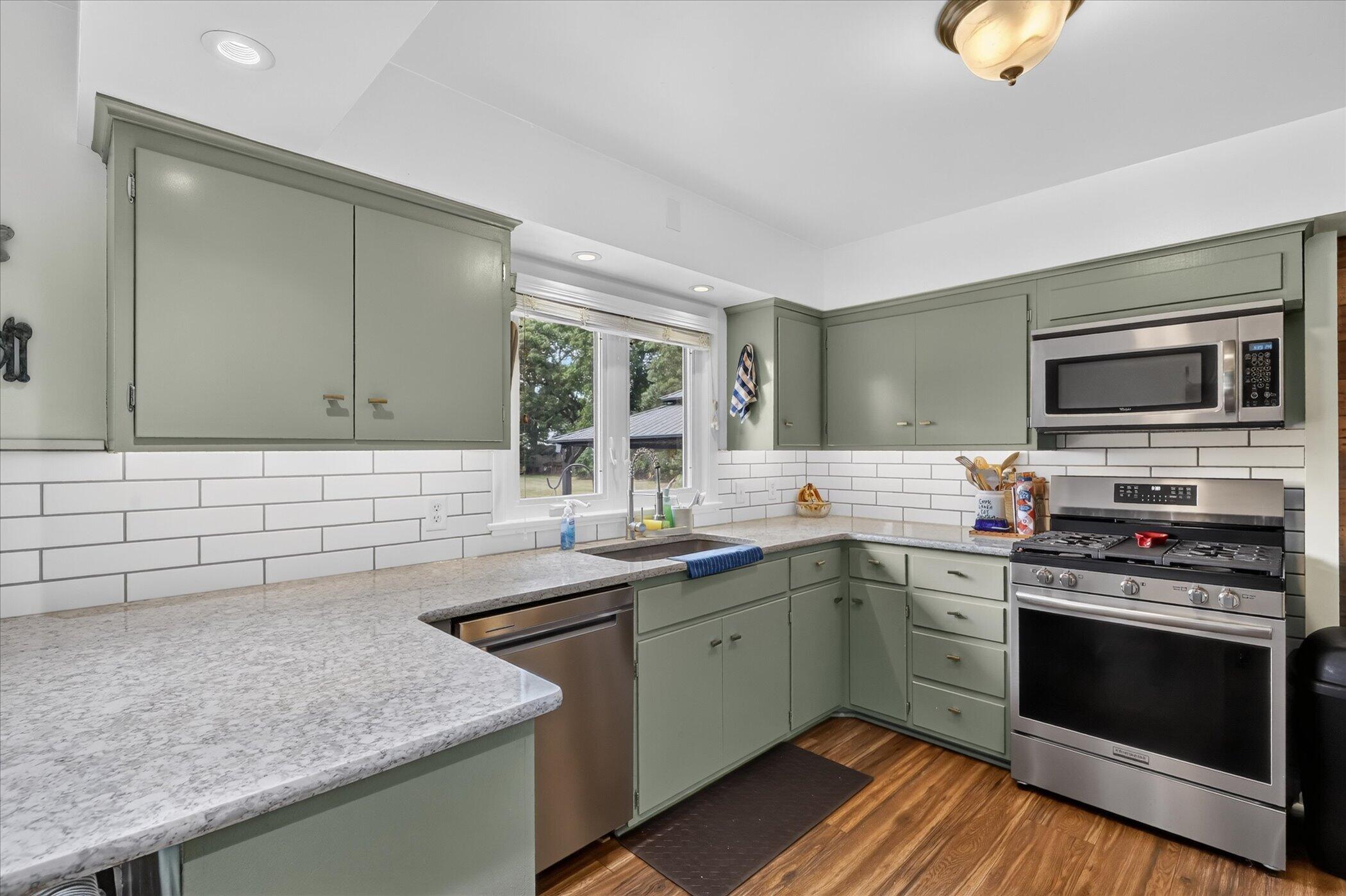 6734 Oakland Drive Property Photo 16