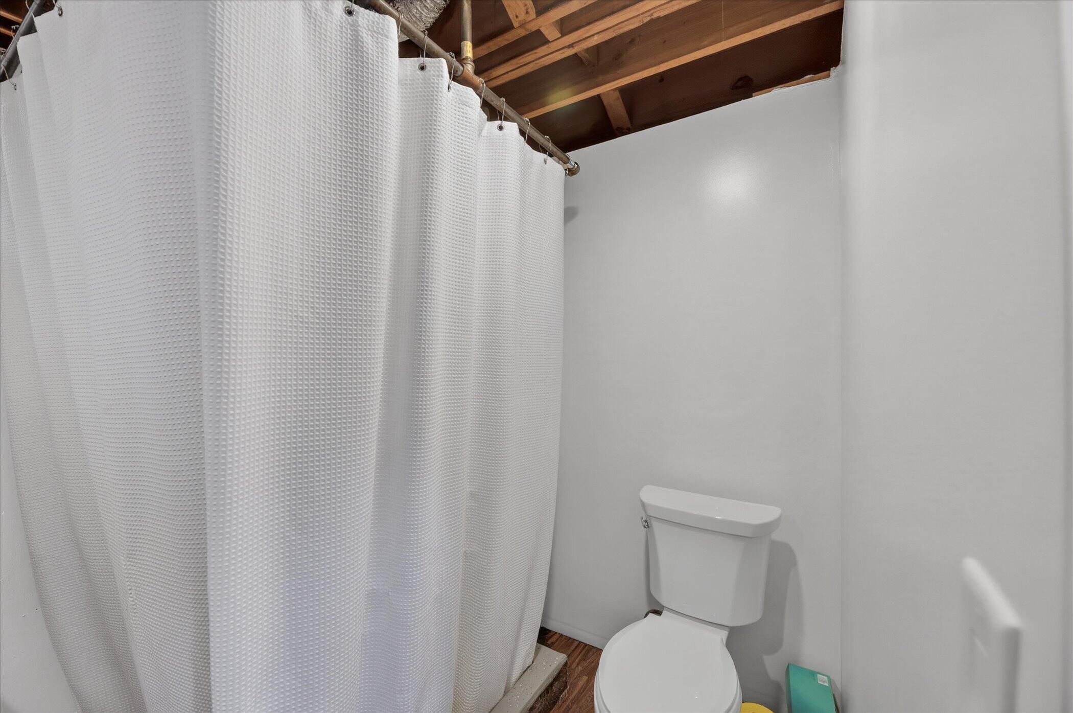6734 Oakland Drive Property Photo 25