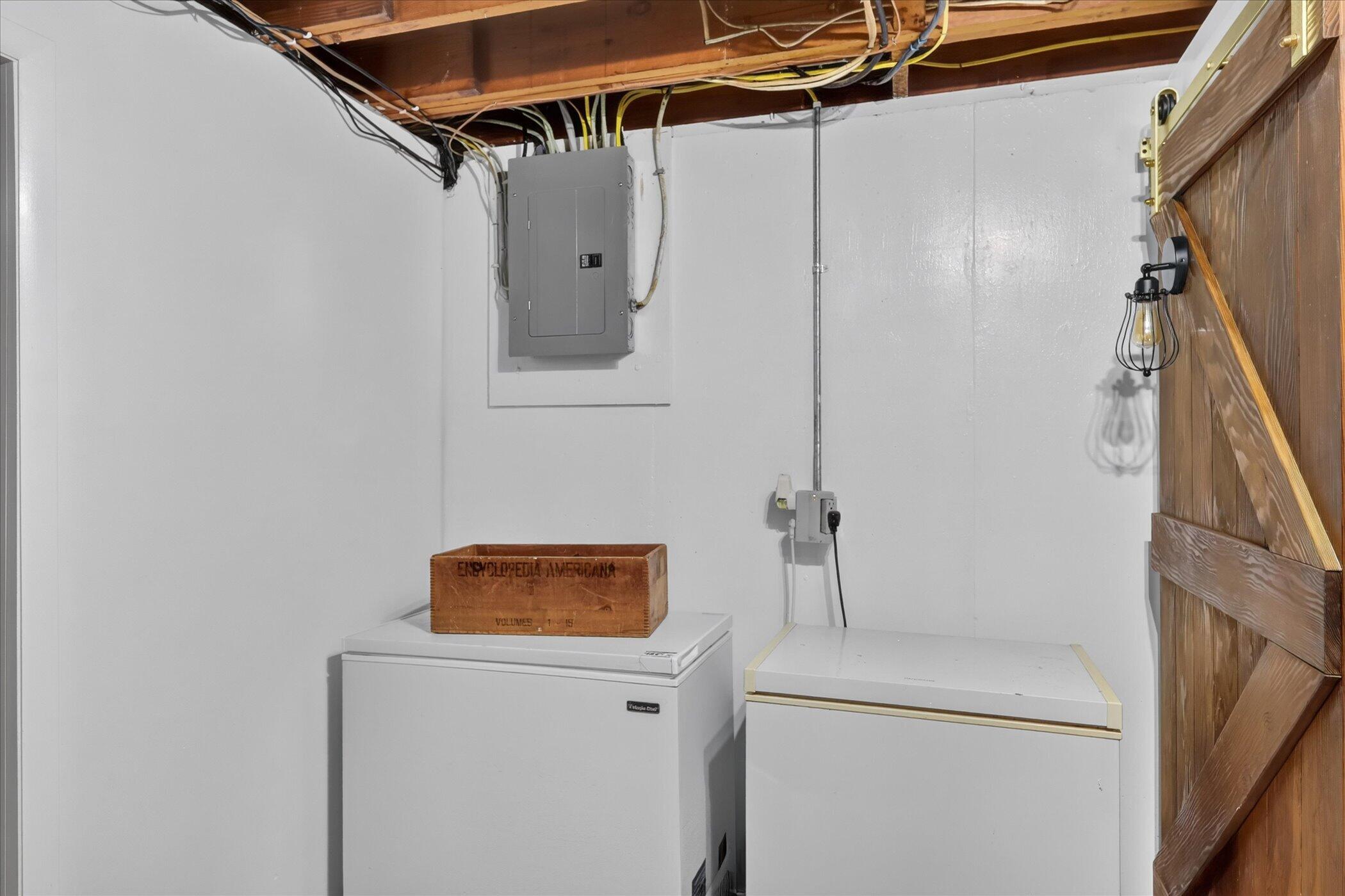 6734 Oakland Drive Property Photo 28