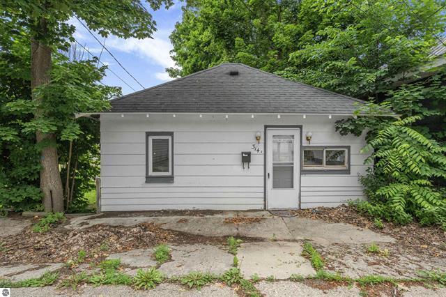 314 E Pine Street Property Photo 31