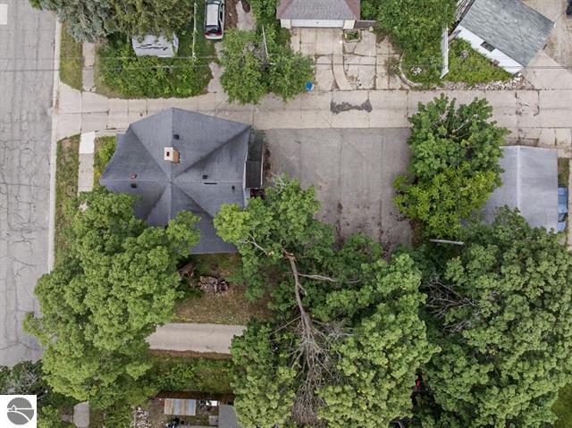 314 E Pine Street Property Photo 47