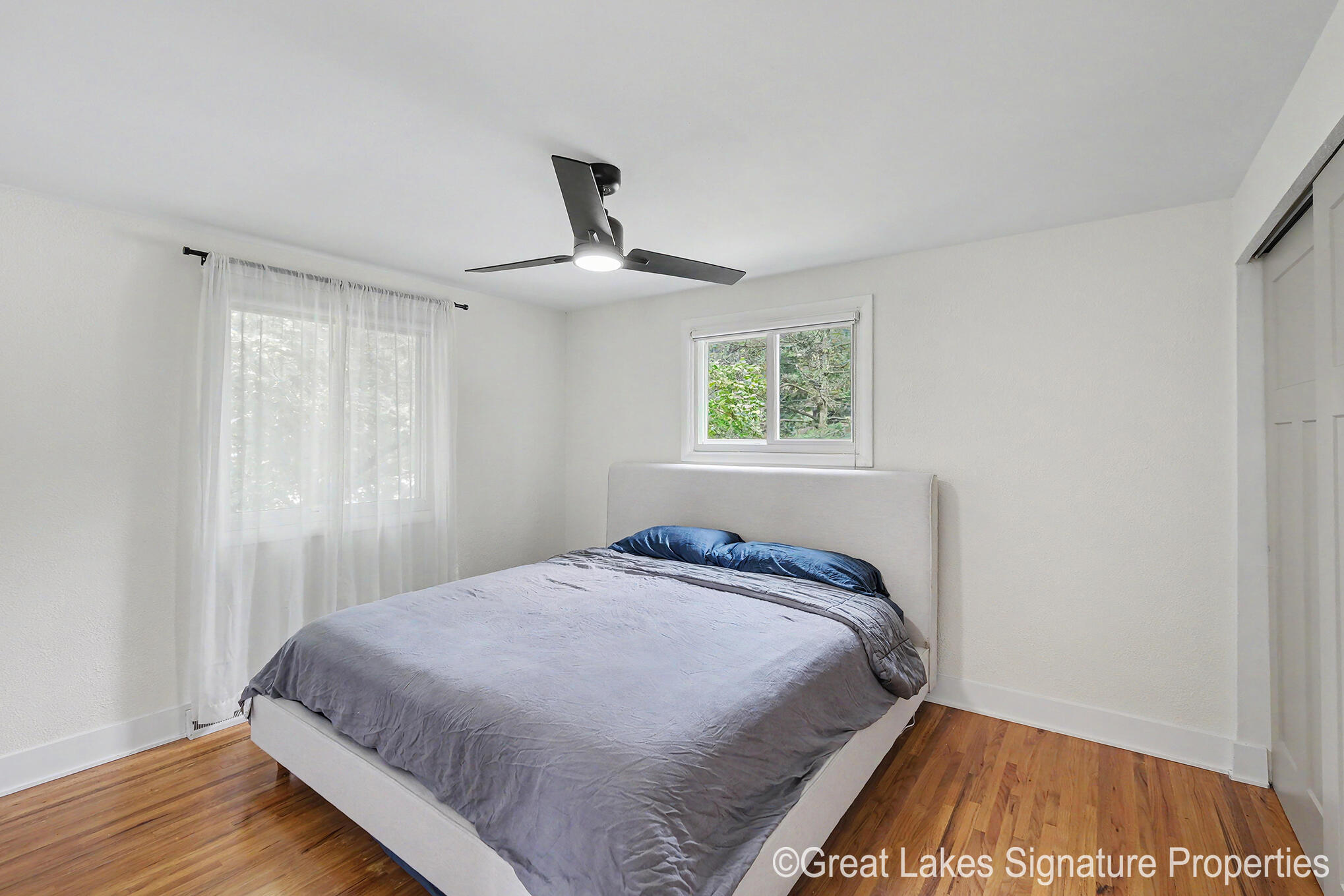 8282 Courtland Drive Ne Property Photo 20