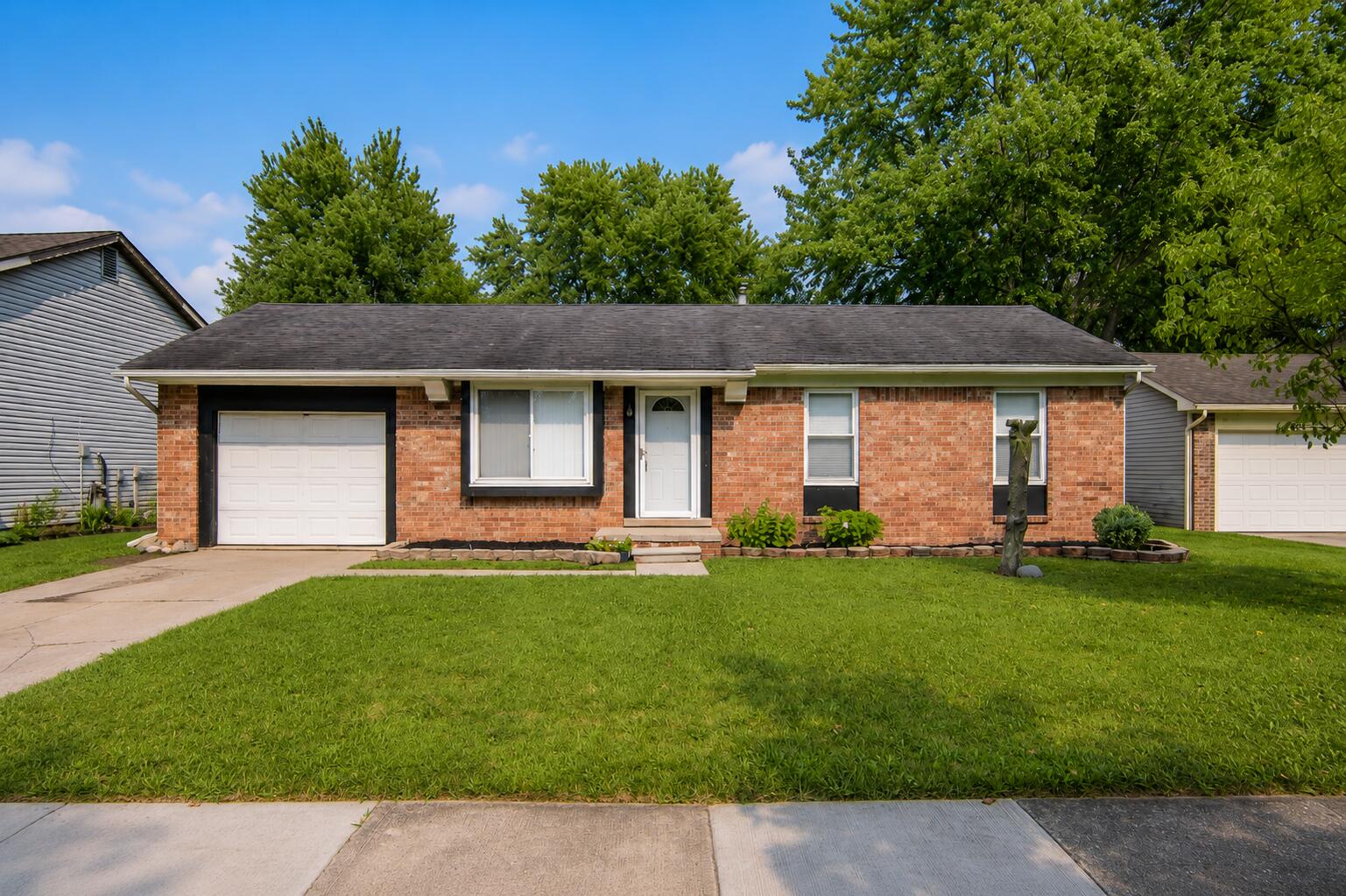 5719 Sunset Trail Property Photo 1