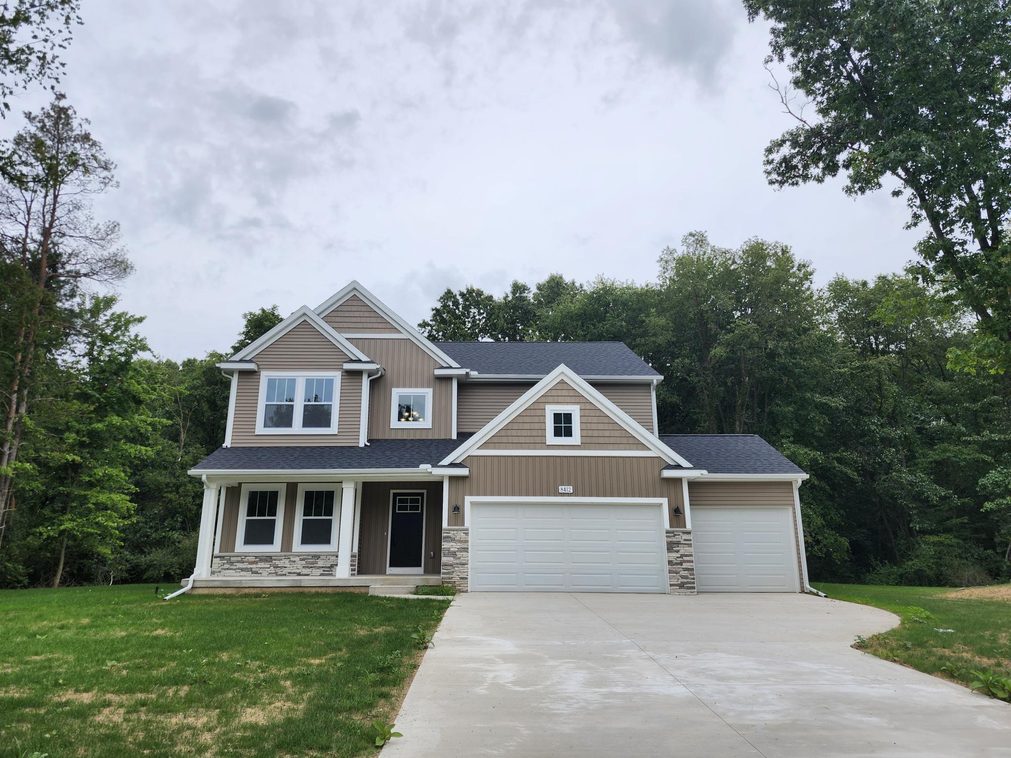 8412 Knotty Pine Lane Property Photo 1