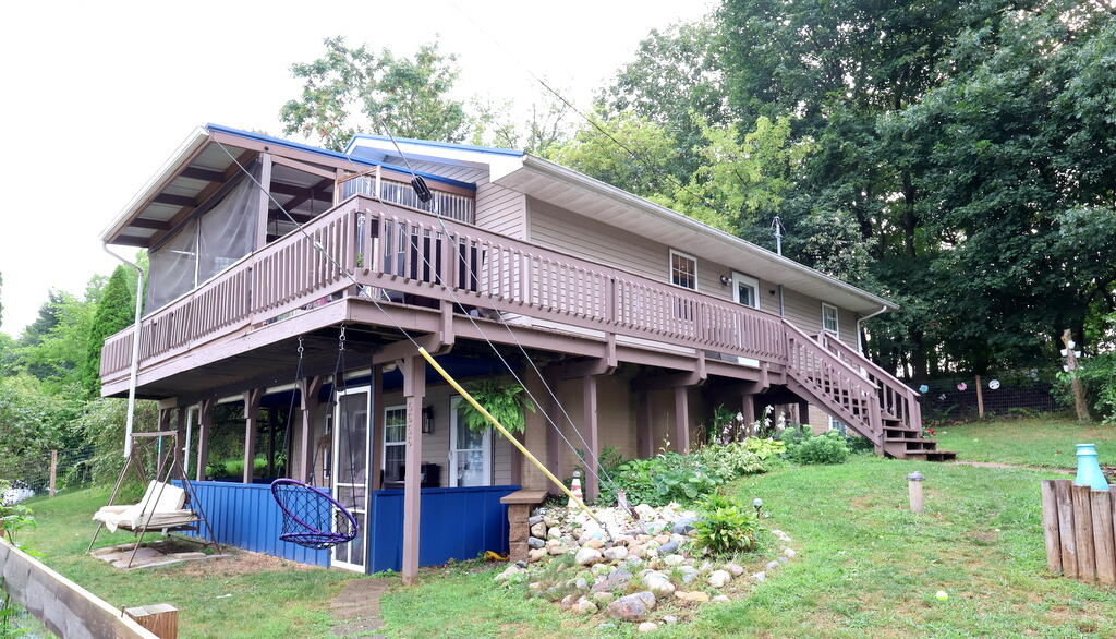 5656 Paradise Drive Property Photo 1