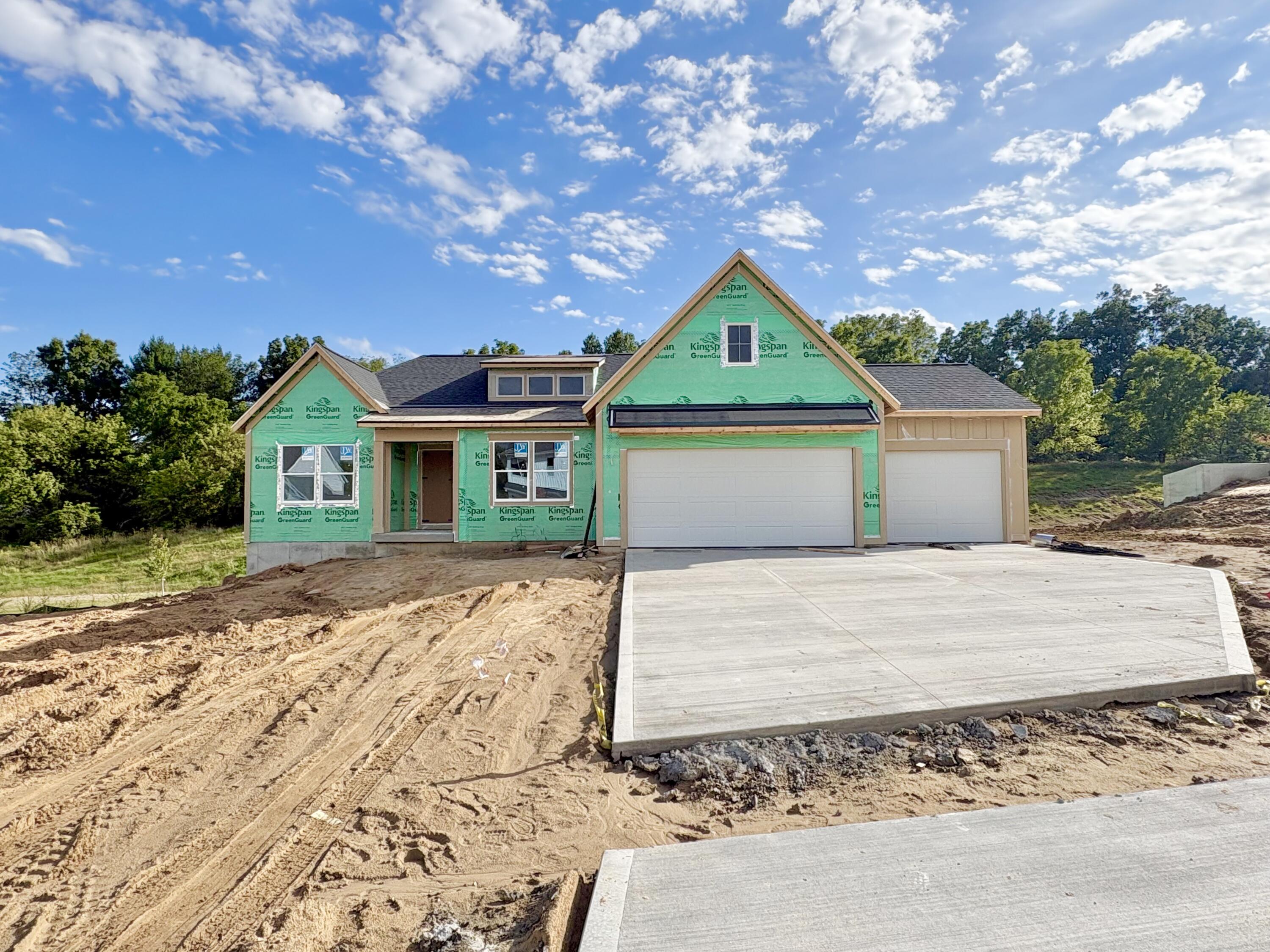 8332 Kettle Oak Drive SE Property Photo 1