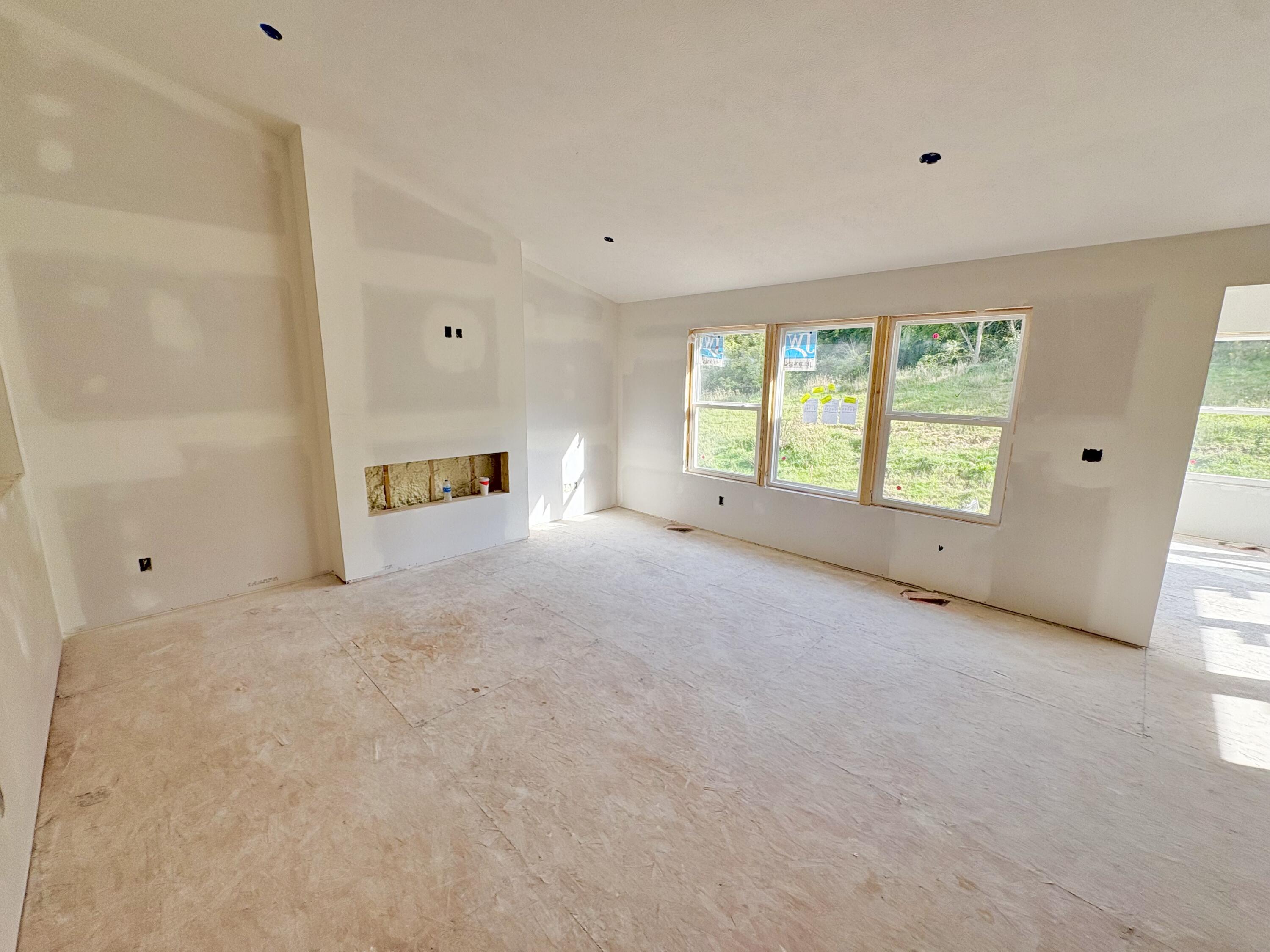 8332 Kettle Oak Drive Se Property Photo 6