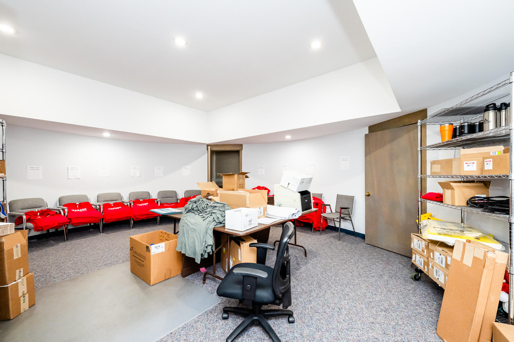 2300 Pipestone Road Property Photo 14