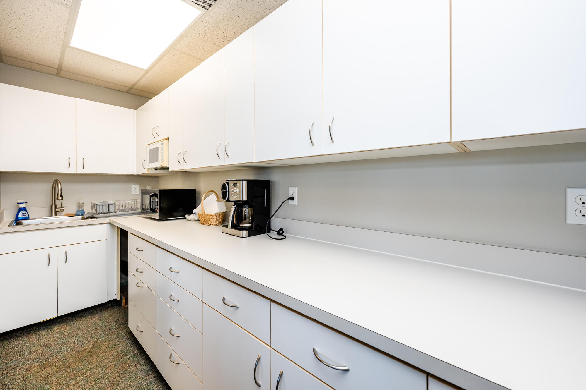 2300 Pipestone Road Property Photo 18