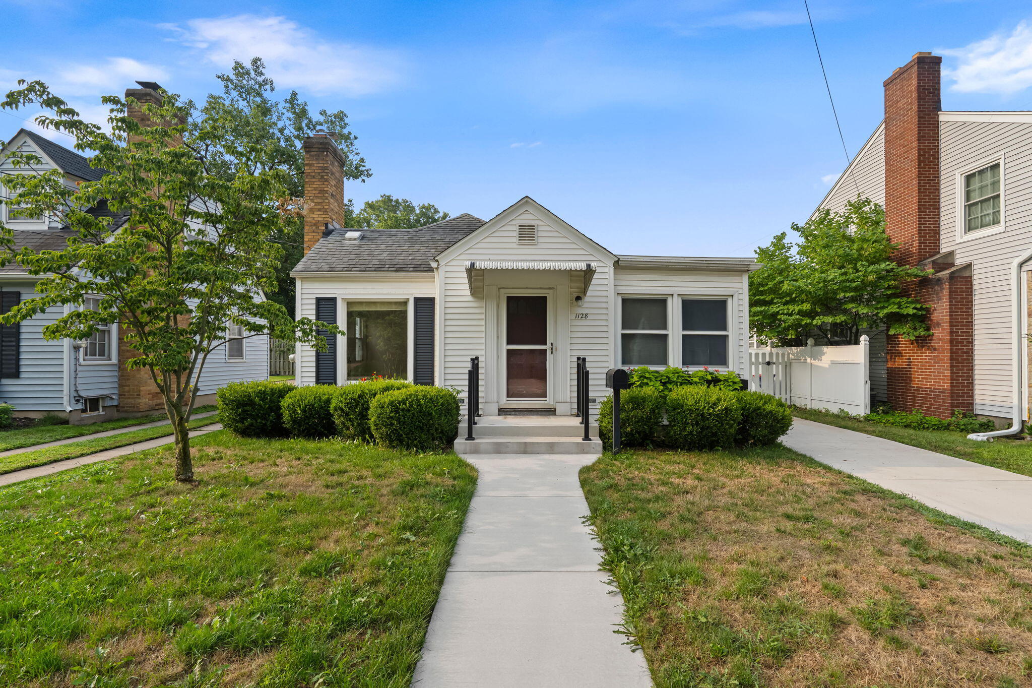 1128 Alger Street SE Property Photo 1