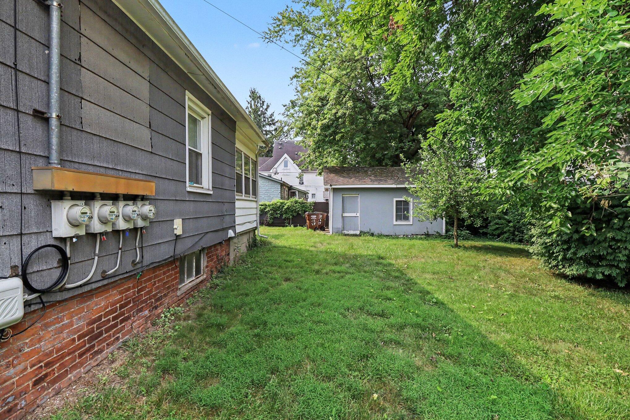 17 N Summit Street Property Photo 6