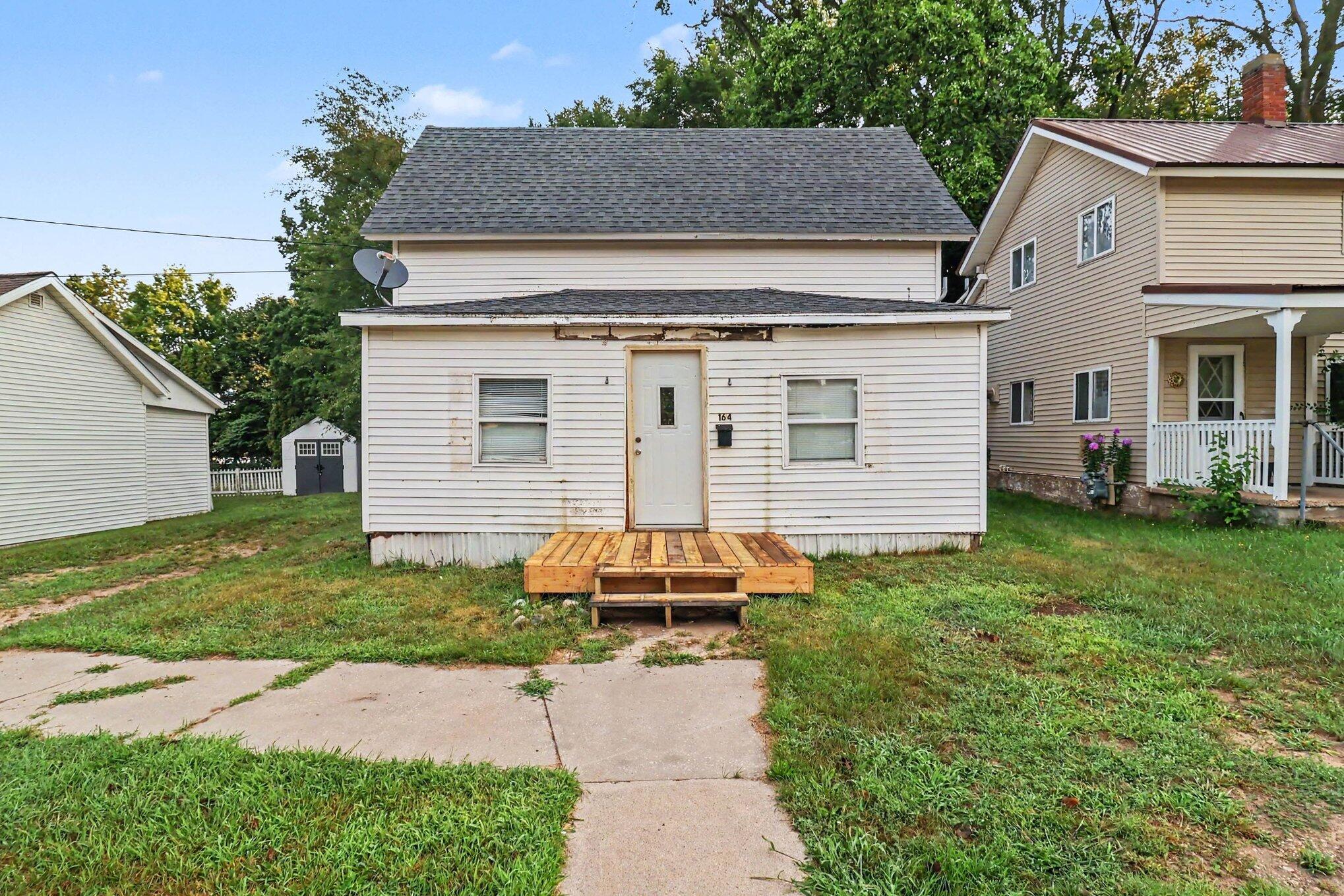 164 Deming Road Property Photo 1