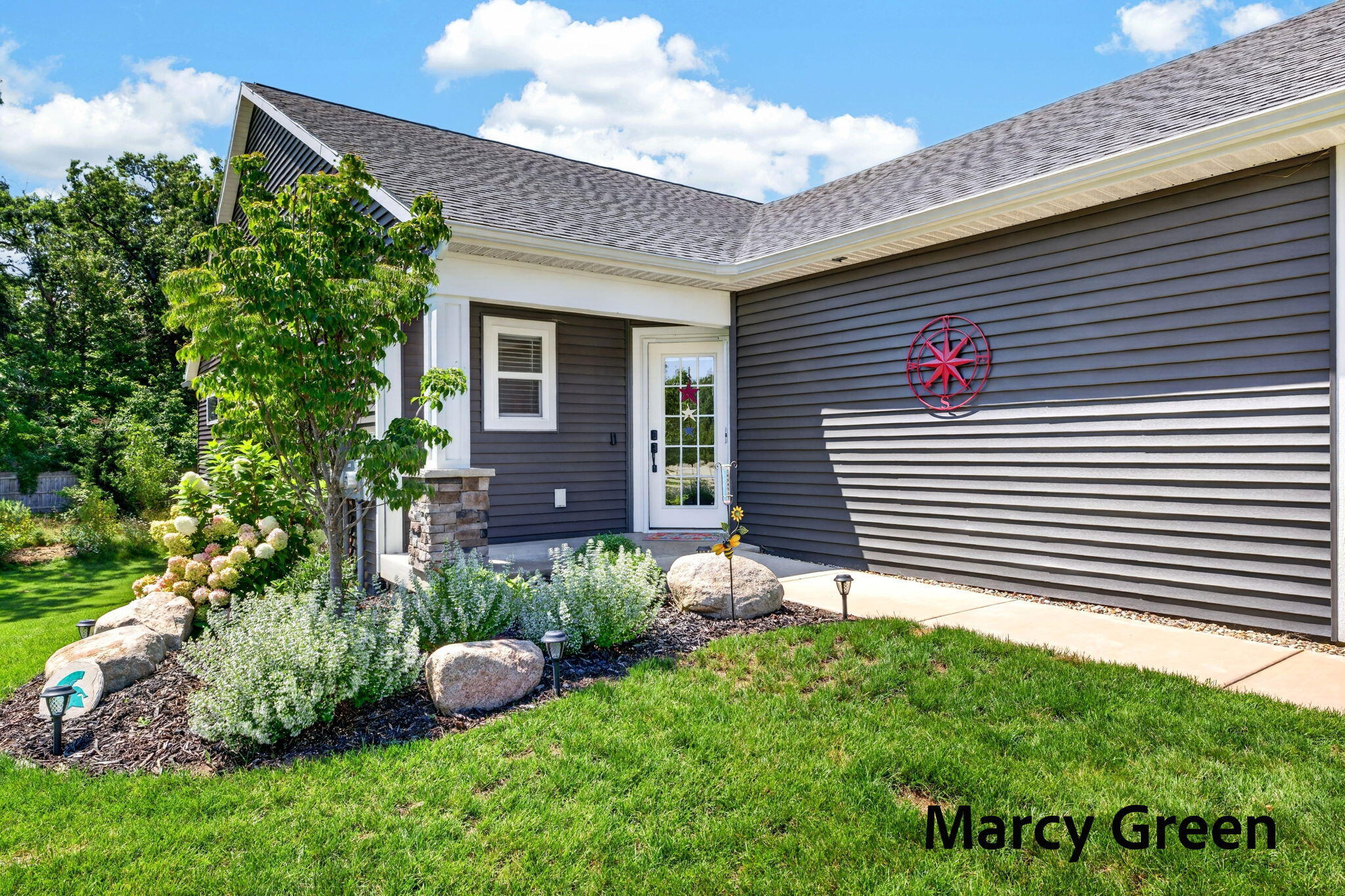 15080 Kingfisher Way Property Photo 5