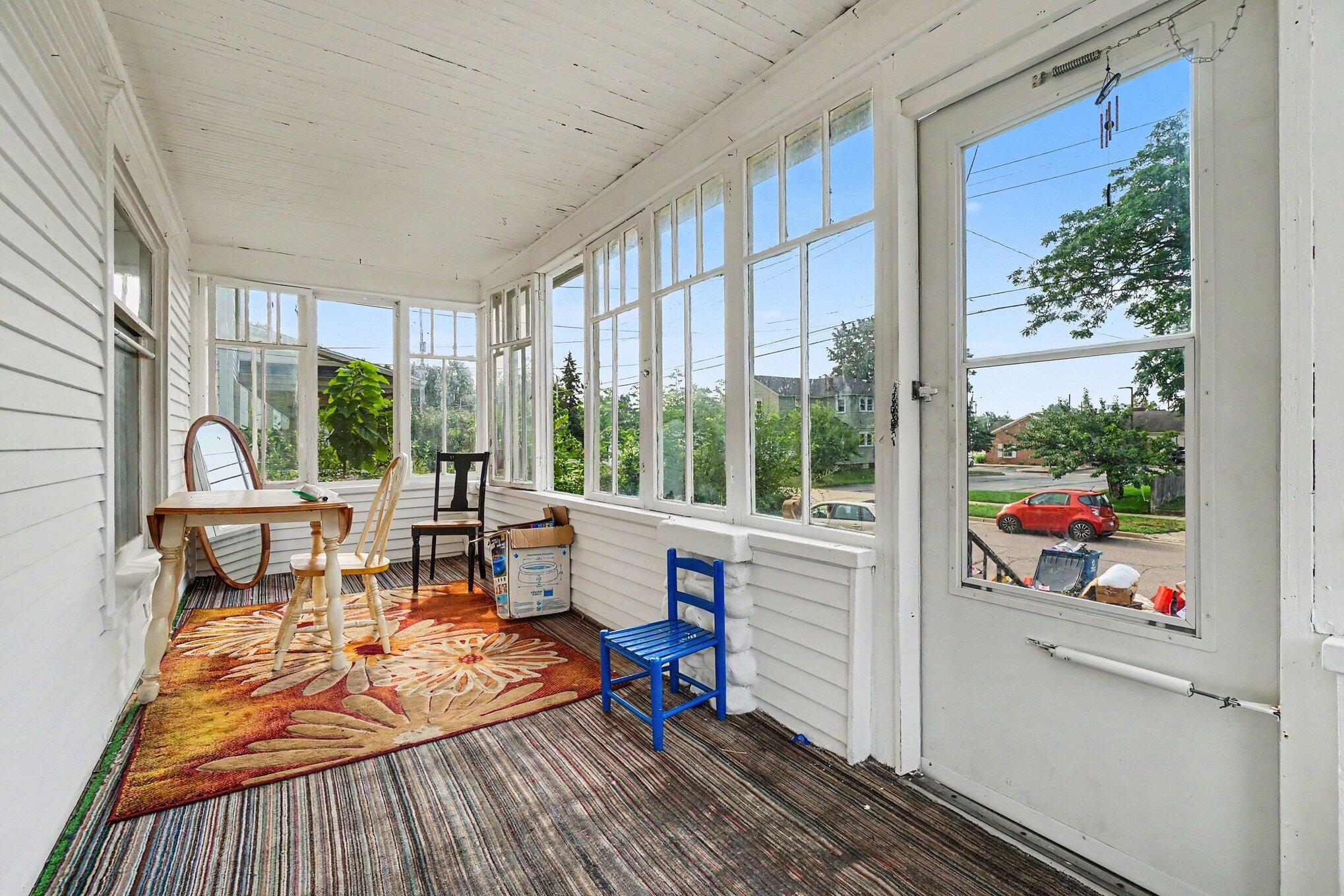 20 Summer Street Property Photo 2