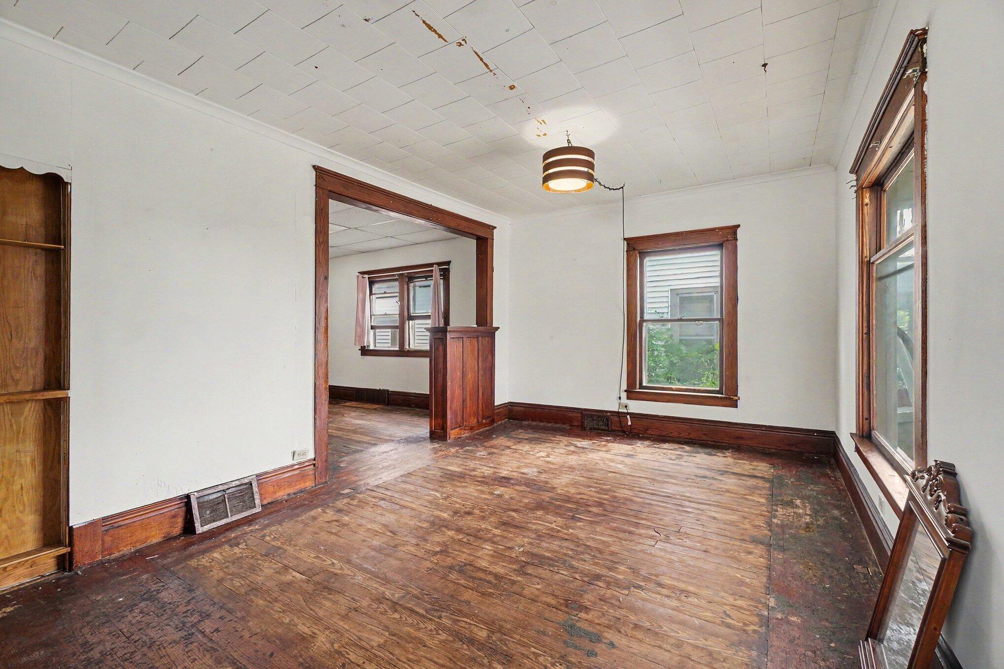 20 Summer Street Property Photo 4