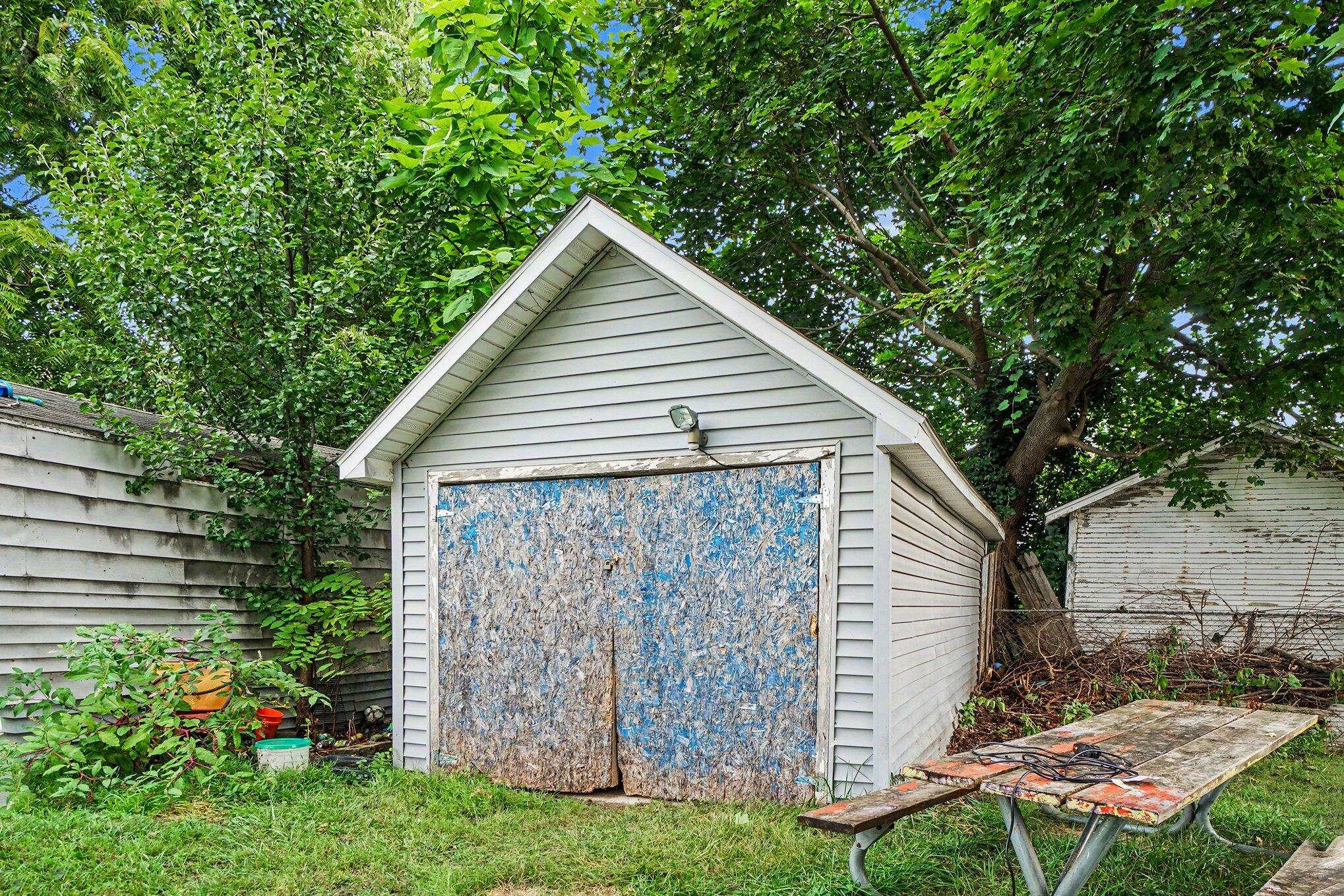 20 Summer Street Property Photo 18