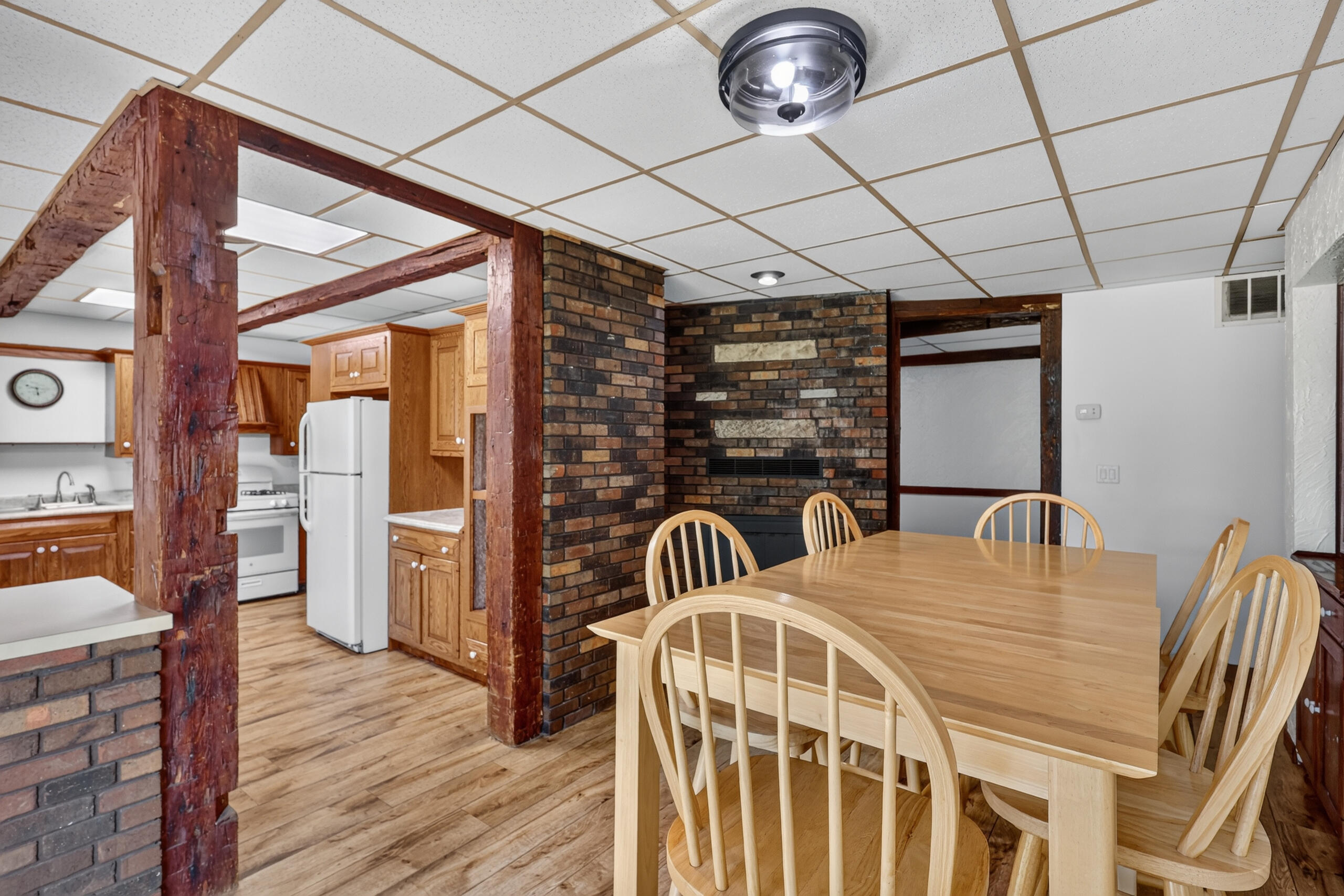 1166 N Long Road Property Photo 16