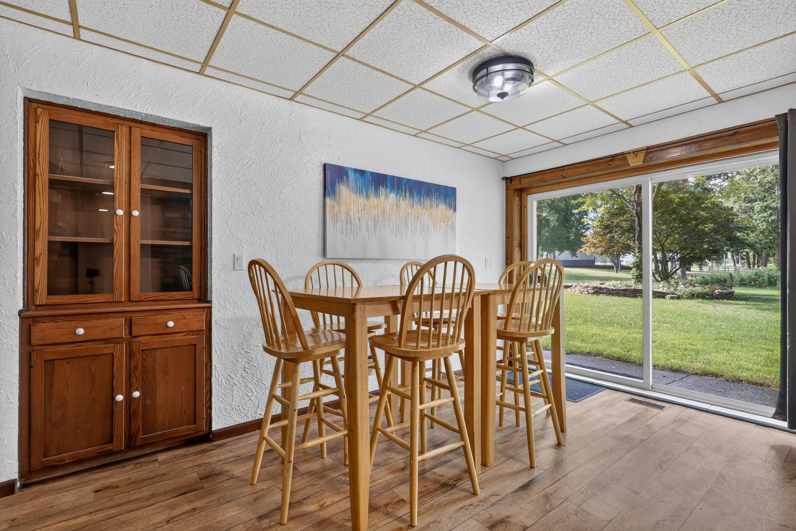 1166 N Long Road Property Photo 17