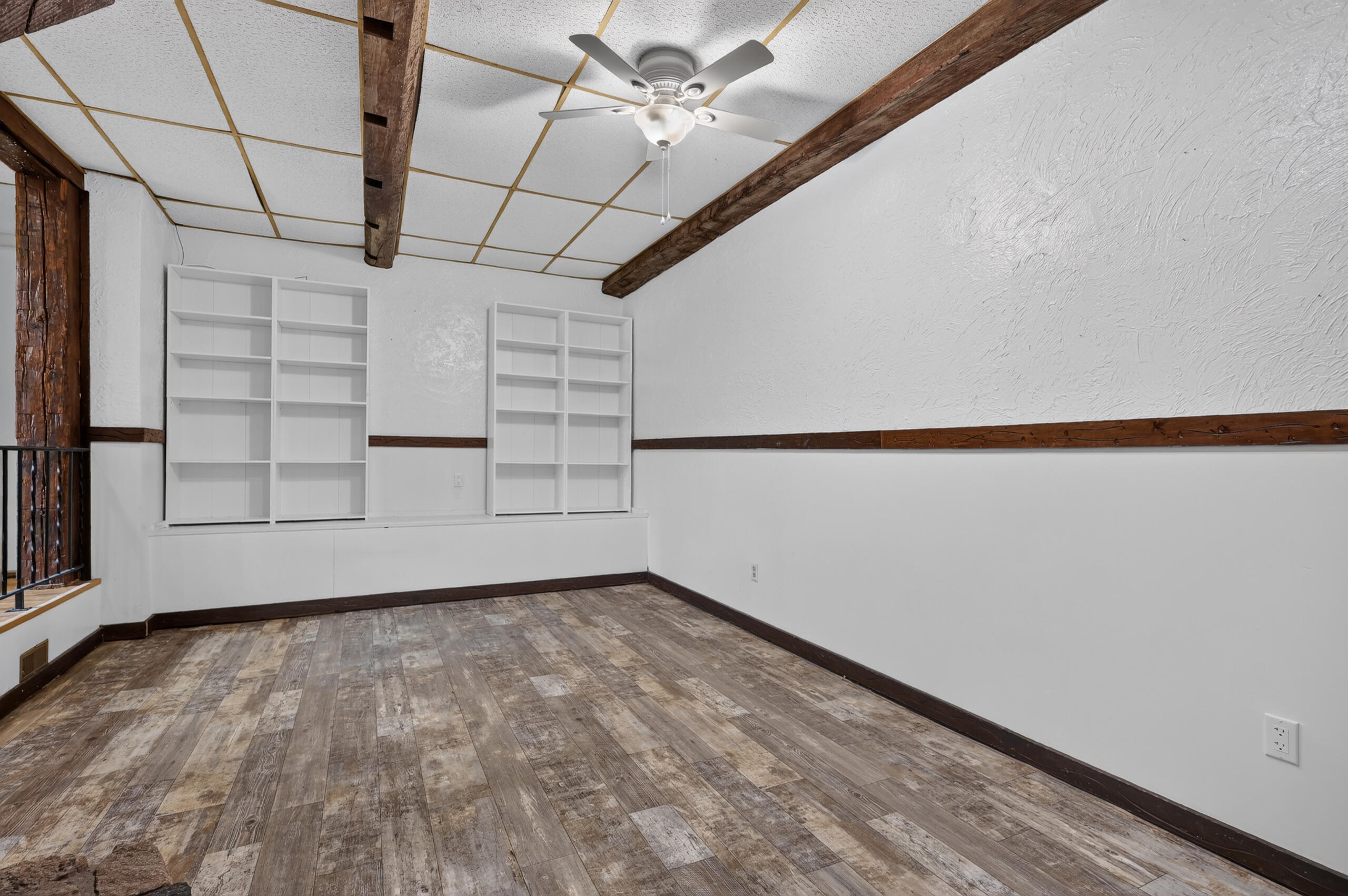 1166 N Long Road Property Photo 25