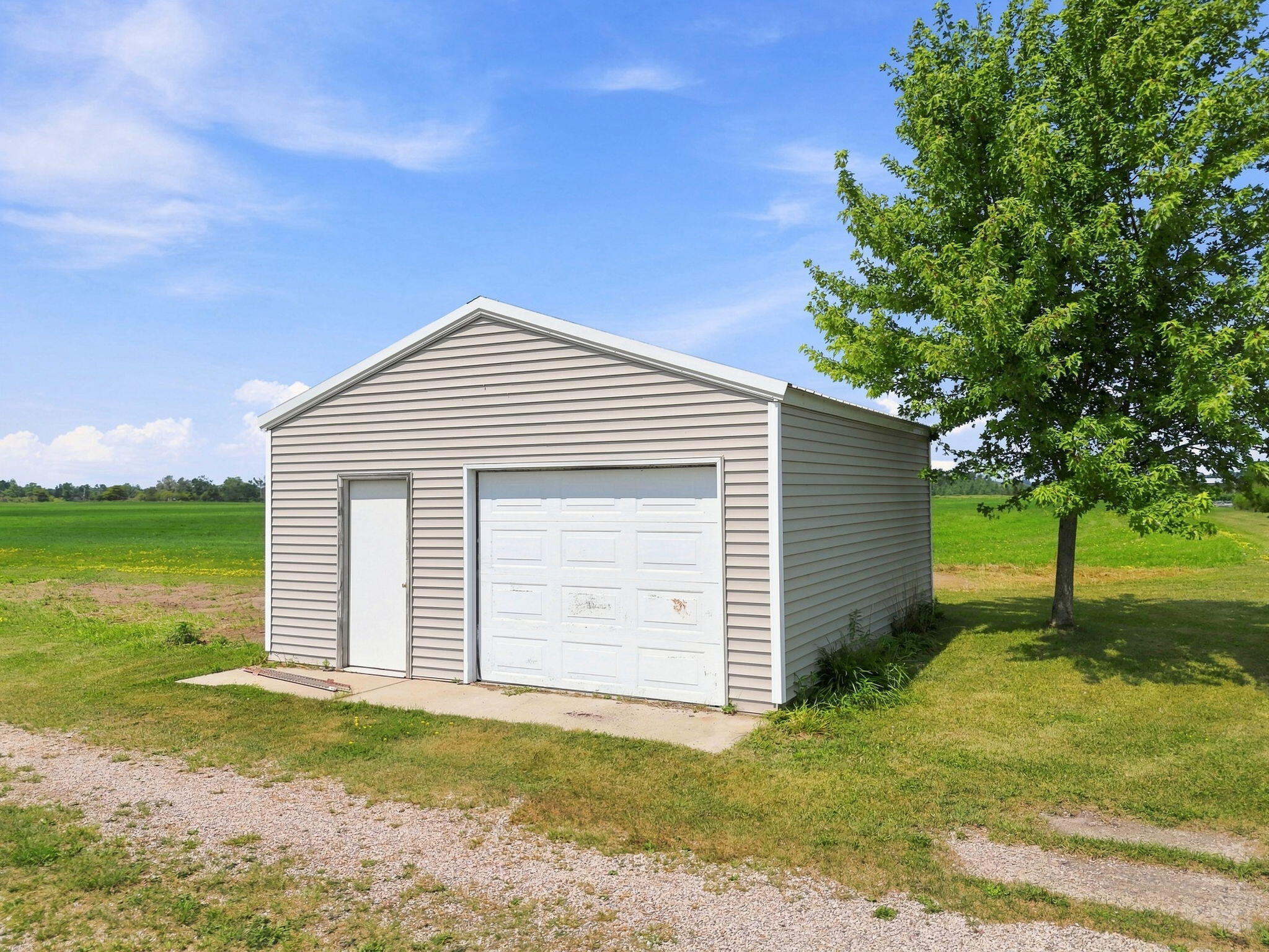 11650 S Burkett Road Property Photo 34
