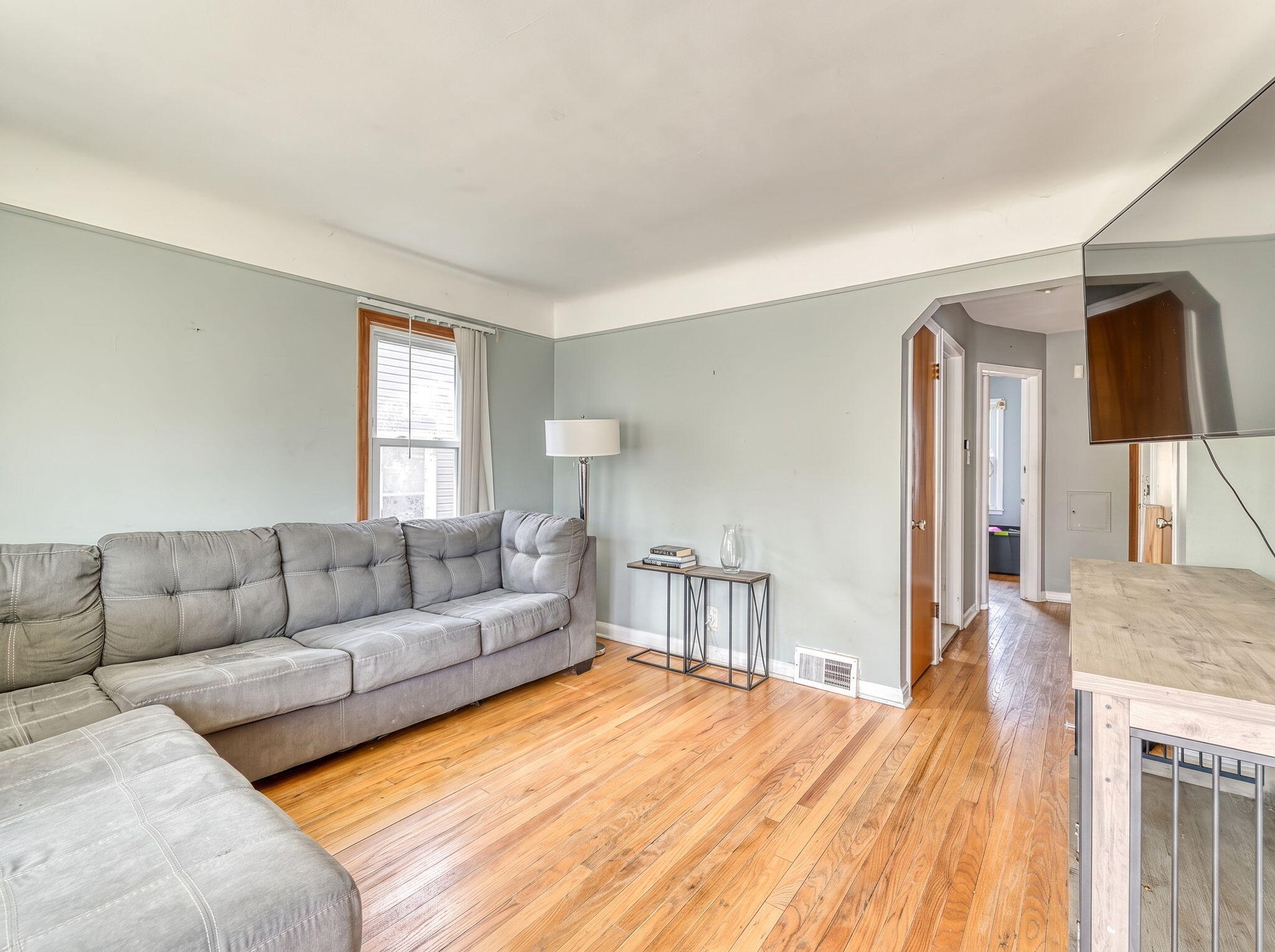 214 Cleveland Street Property Photo 4