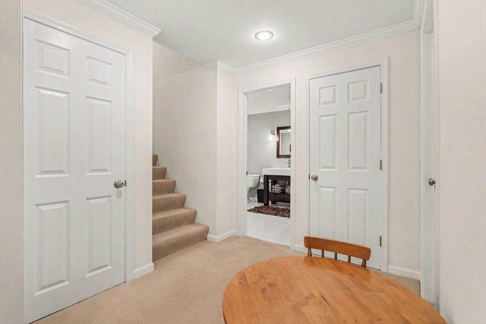 6103 Wheatlands Avenue Property Photo 23