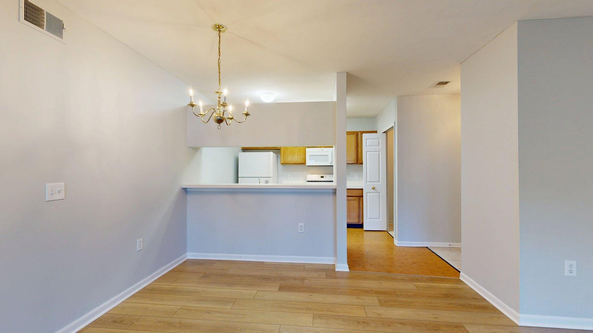 2767 S Knightsbridge Circle Property Photo 10