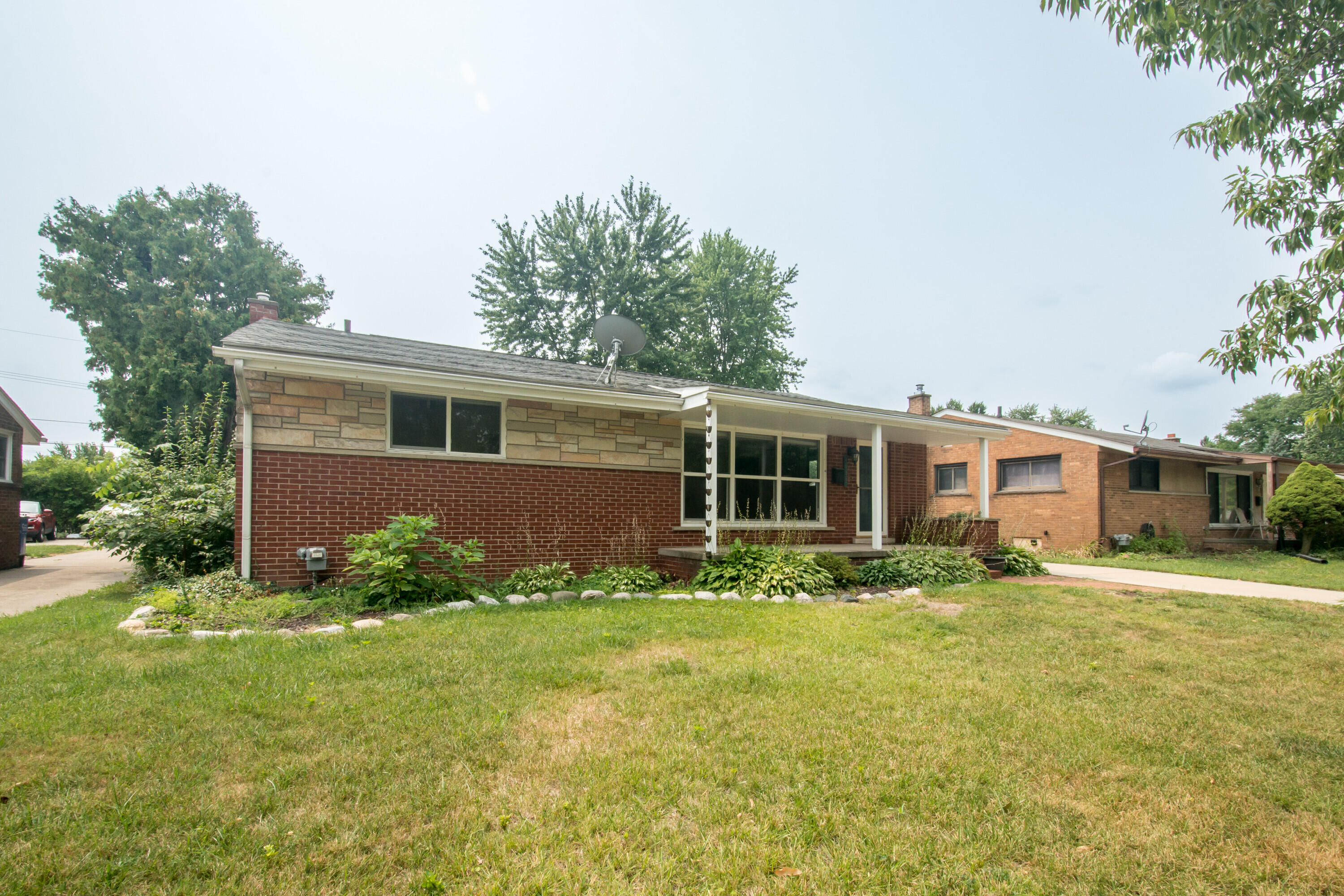 4642 Audubon Drive Property Photo 1