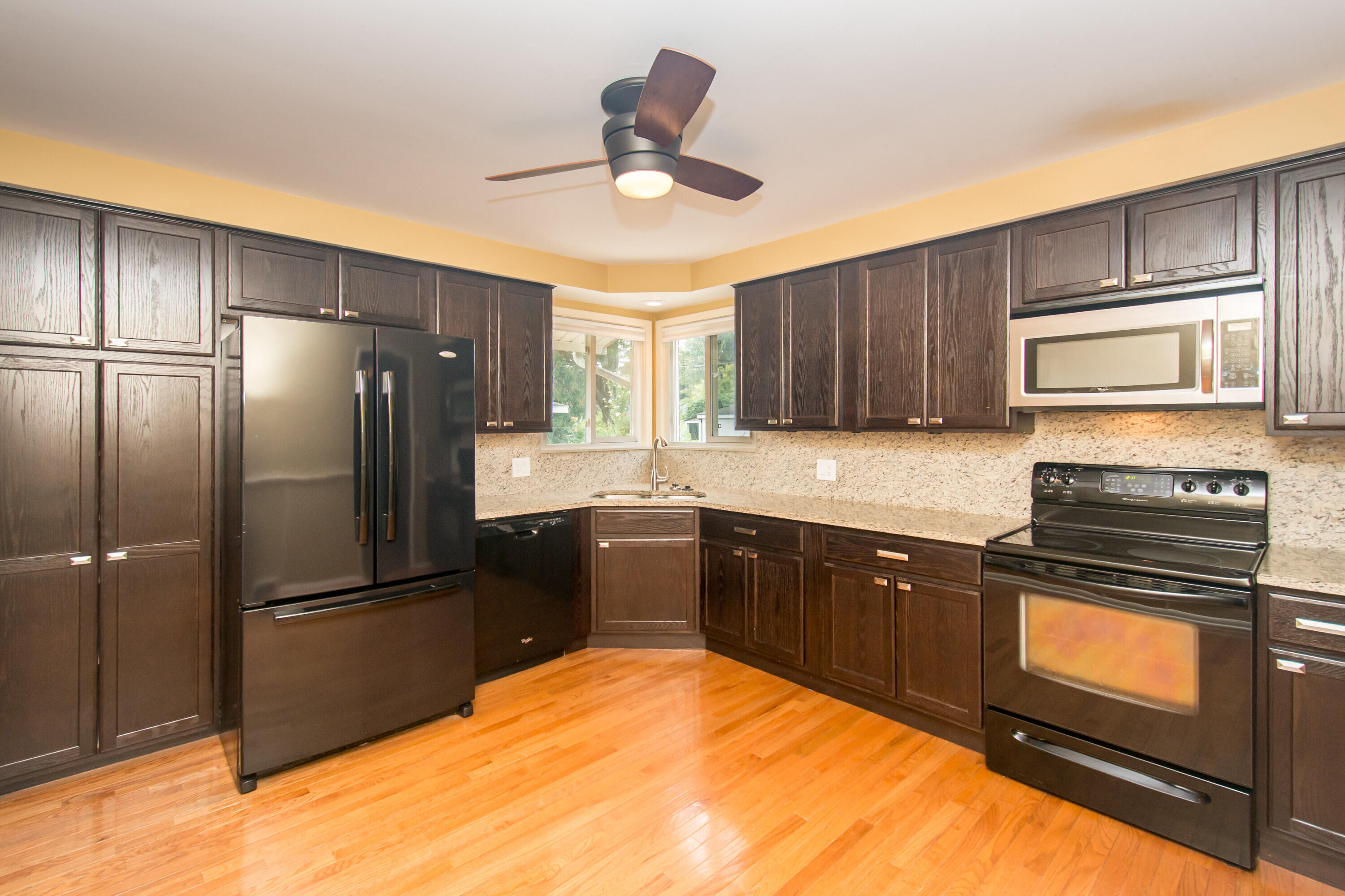 4642 Audubon Drive Property Photo 13