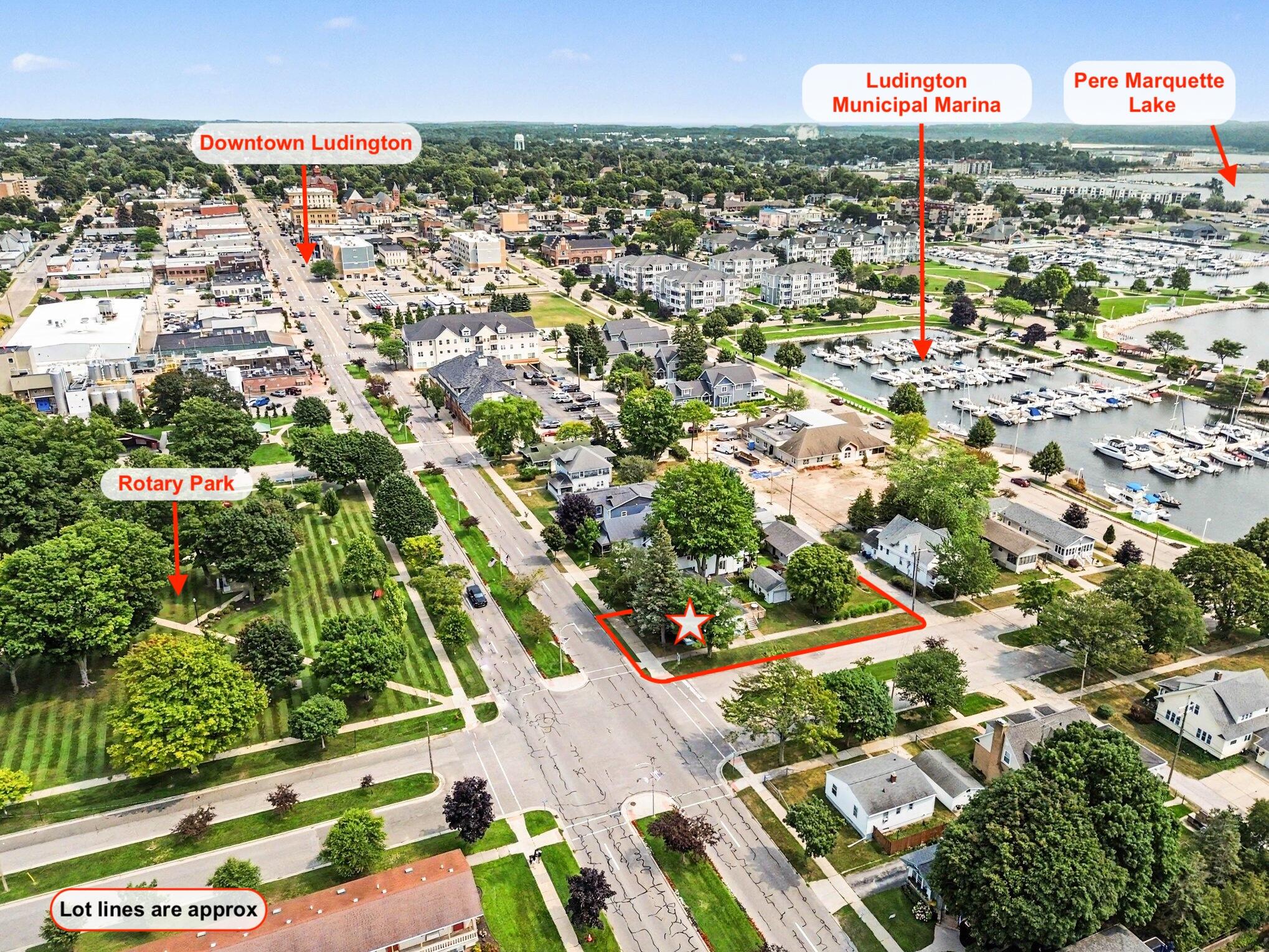 511 W Ludington Avenue Property Photo 4