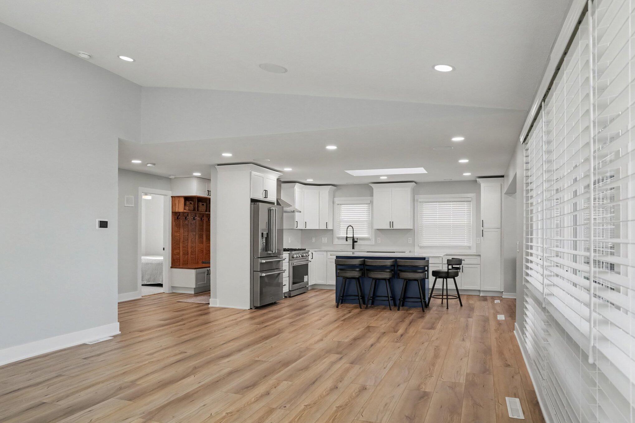 2915 Woodhams Avenue Property Photo 9