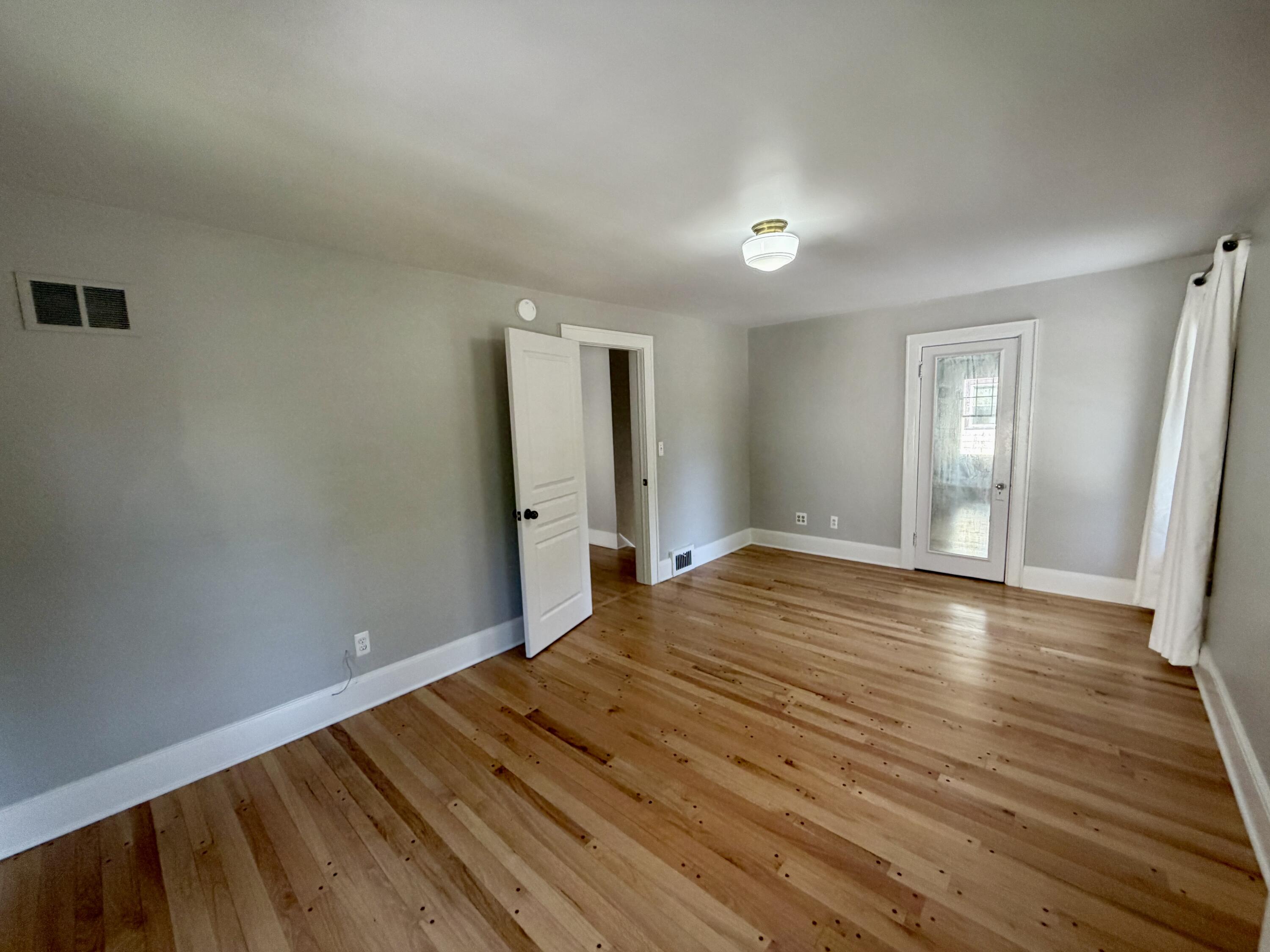 1201 Granger Avenue Property Photo 25
